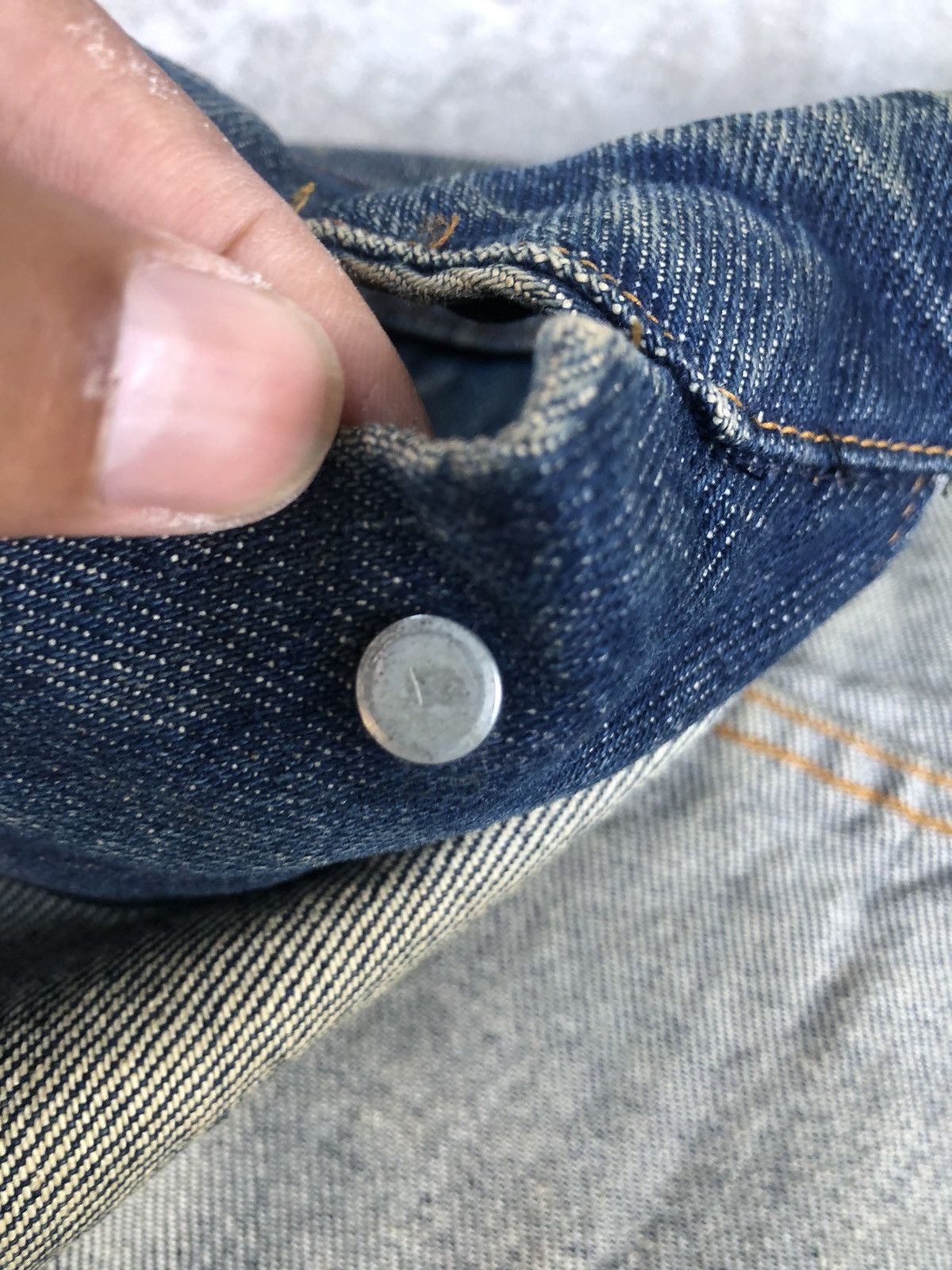 Levi's Vintage 80s Levi’s Denim Jacket Distressed Size US L / EU 52-54 / 3 - 22 Thumbnail