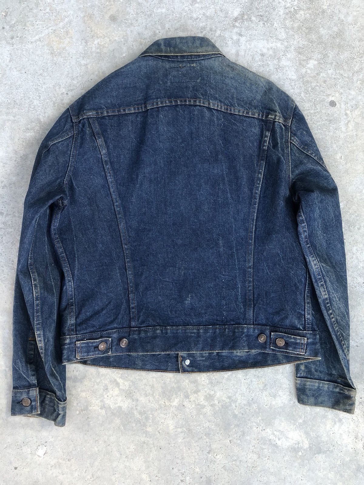 Levi's Vintage 80s Levi’s Denim Jacket Distressed Size US L / EU 52-54 / 3 - 9 Thumbnail