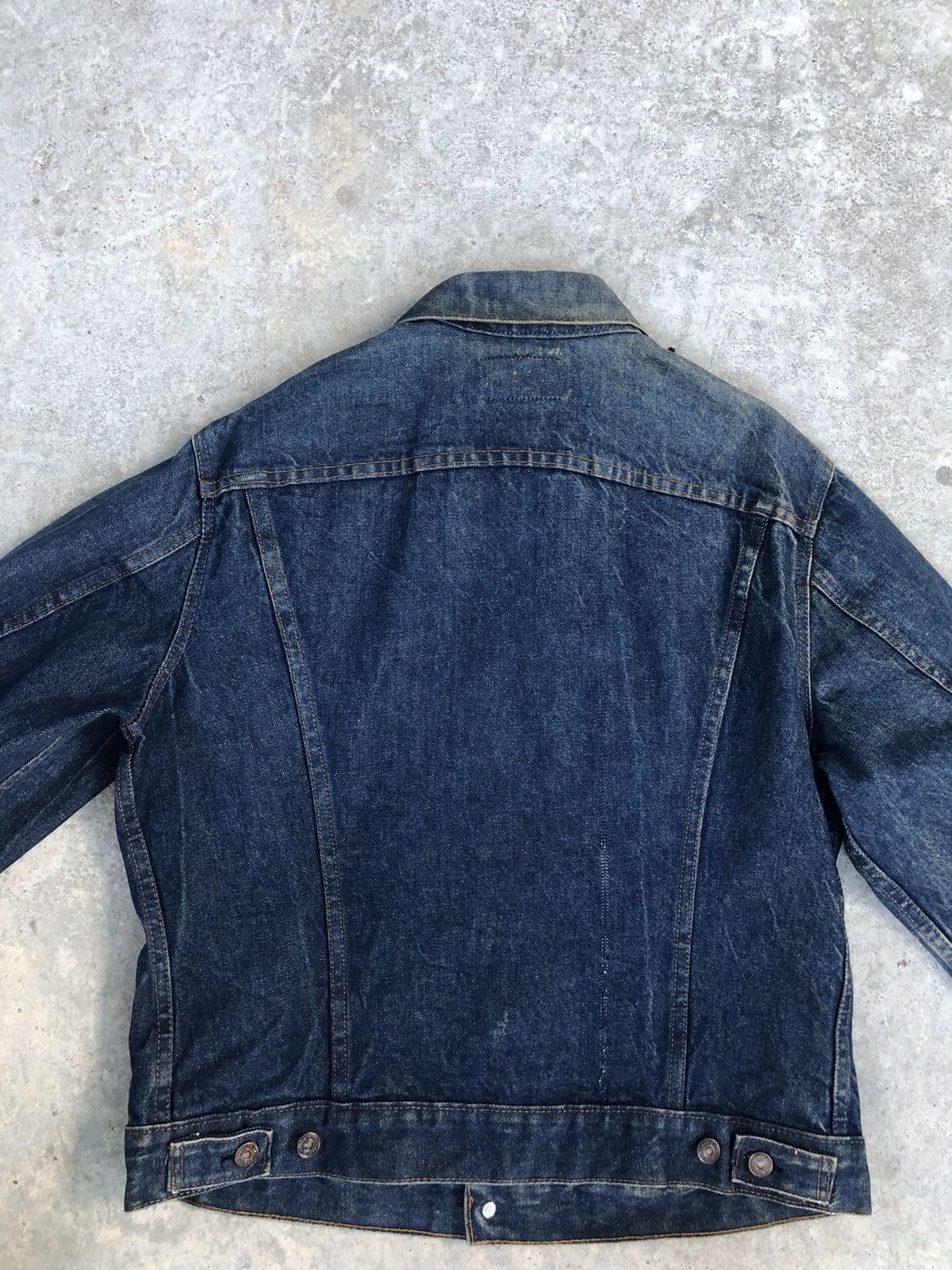 Levi's Vintage 80s Levi’s Denim Jacket Distressed Size US L / EU 52-54 / 3 - 10 Thumbnail