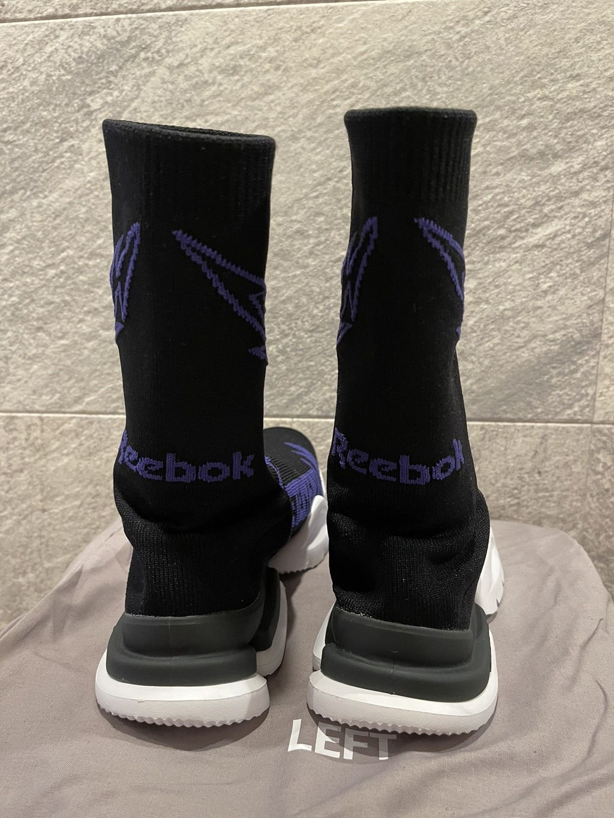Vetements x Reebok Sock Runner 2018 Sz 8.5 Black W/Box And