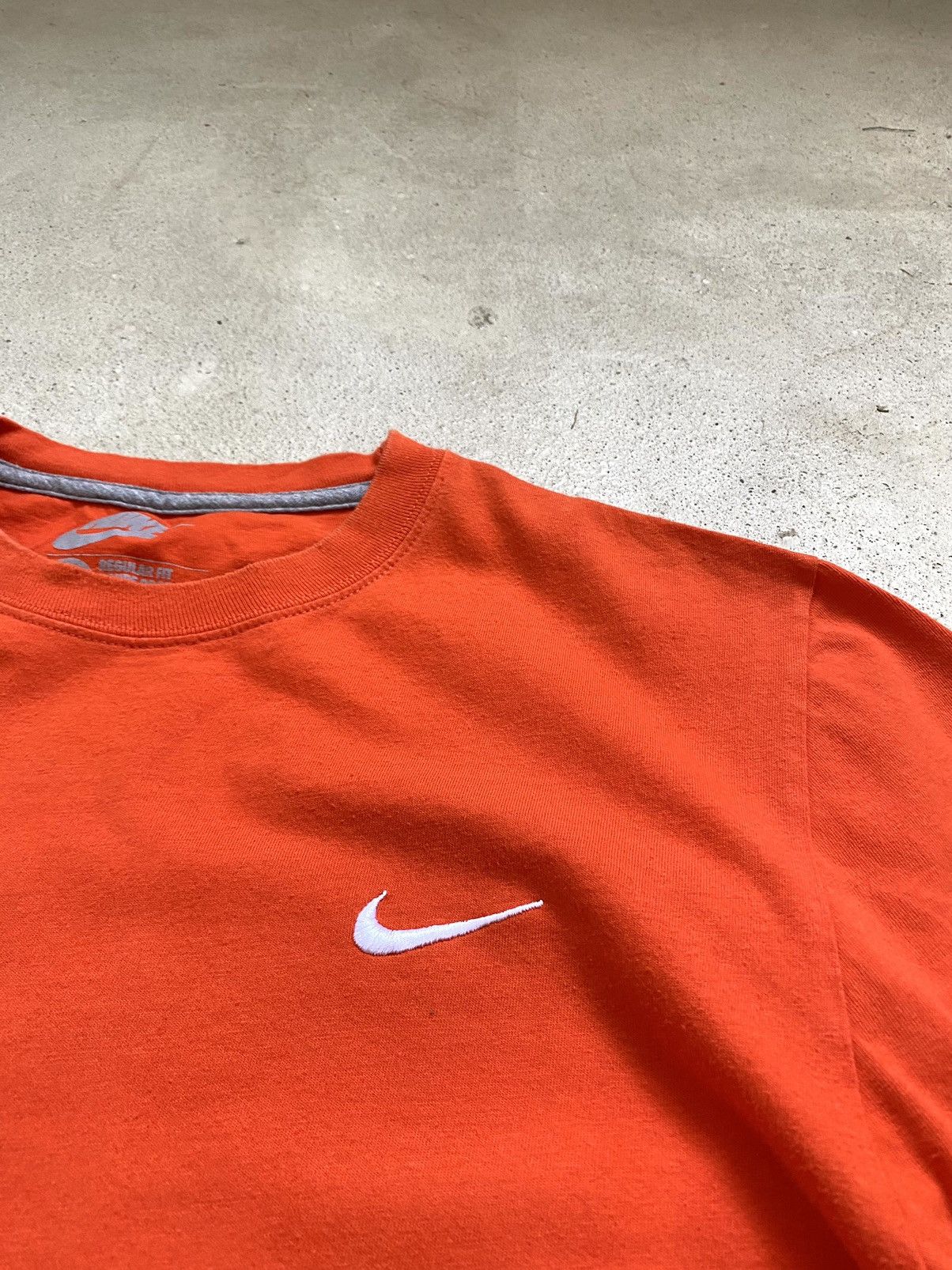 Nike Y2K 00’s Vintage Nike T Shirt Travis Scott Style Size US M / EU 48-50 / 2 - 4 Thumbnail