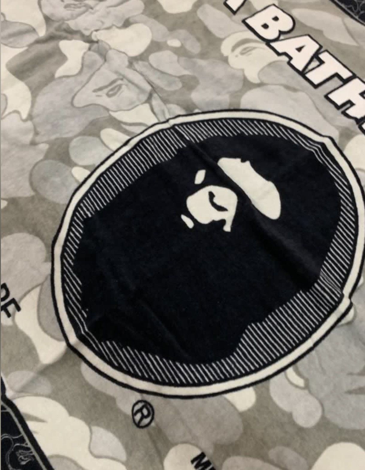Bape Bape A Bathing Ape Amex American Express VIP Beach Towel Size ONE SIZE - 4 Thumbnail