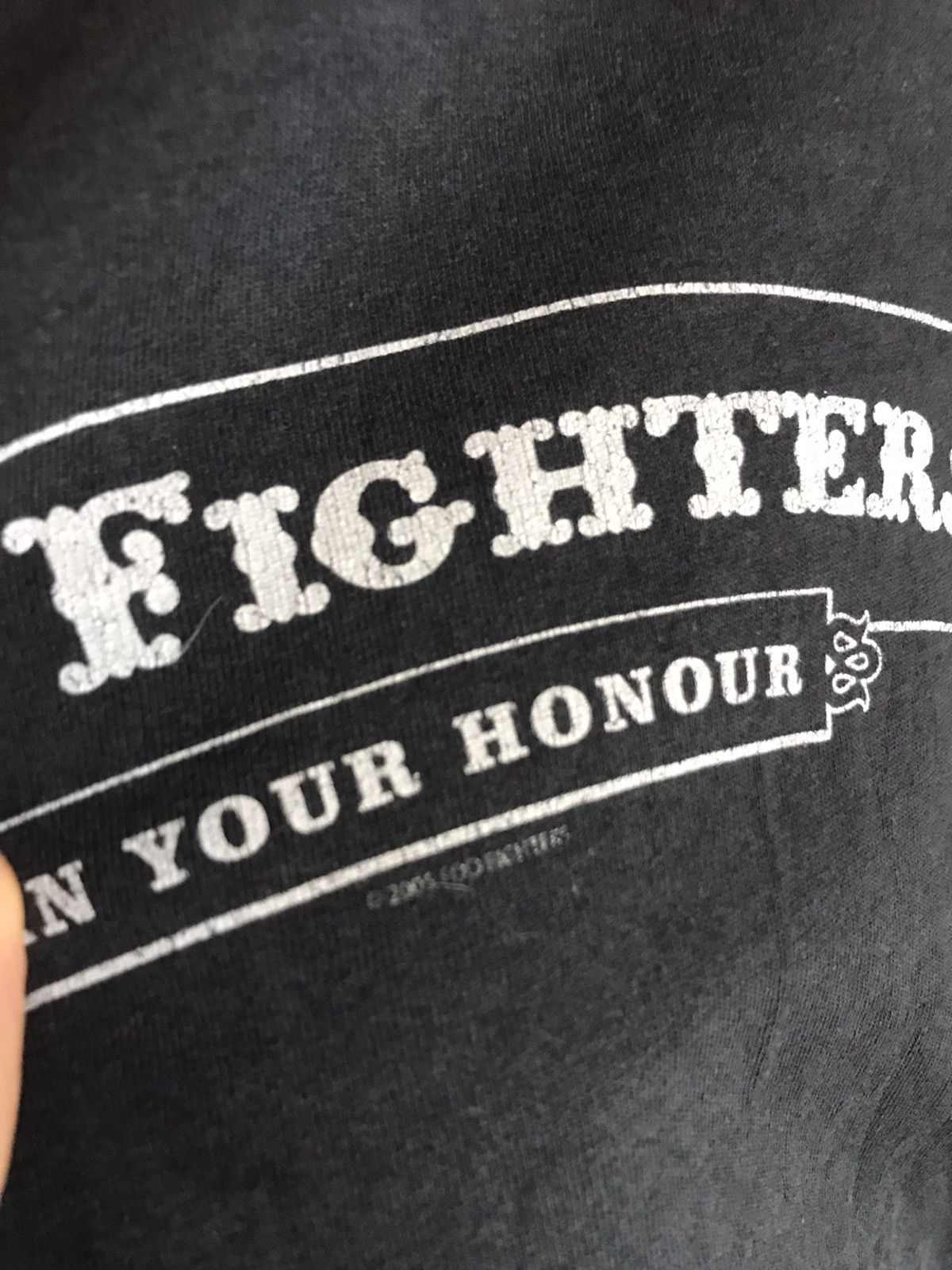 Band Tees Vintage Foo Fighters 2005 tour t-shirt Size US L / EU 52-54 / 3 - 4 Thumbnail