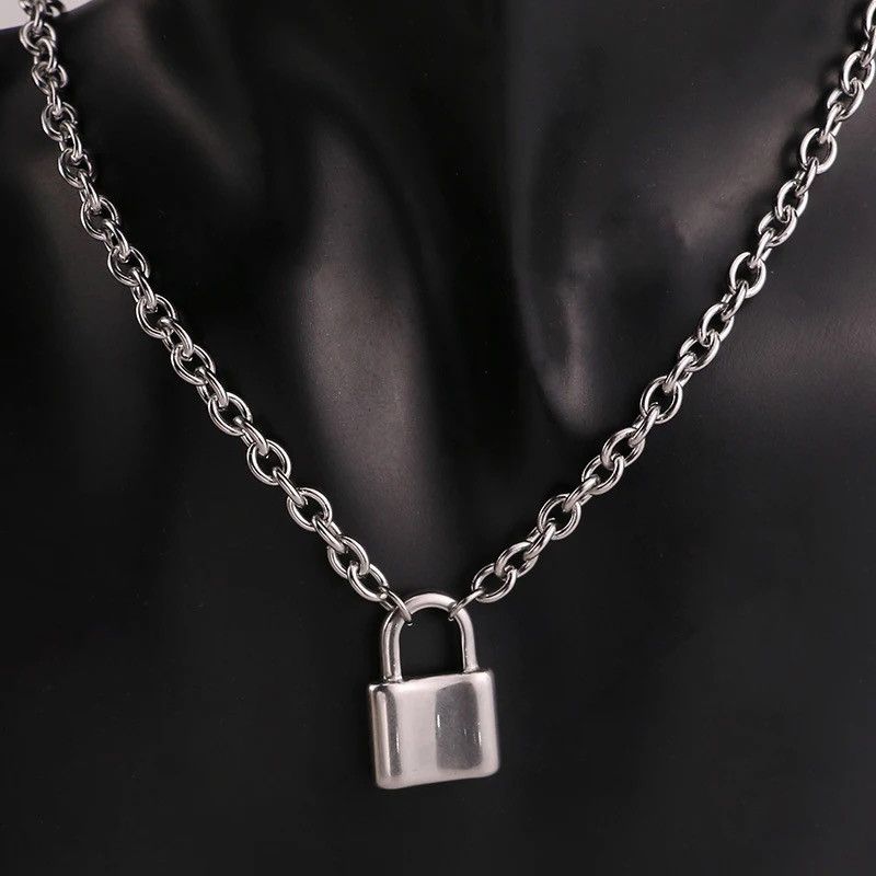 Alternative Apparel × Grunt Style Padlock Necklace Size ONE SIZE - 3 Thumbnail