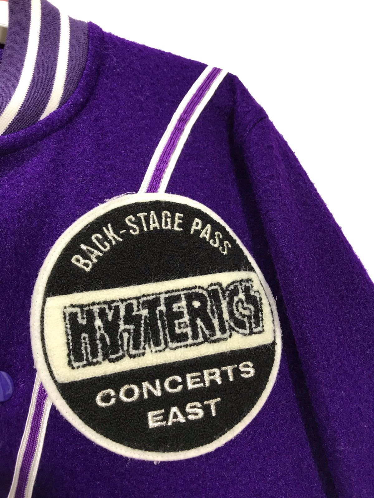 Hysteric Glamour ⚡Hysteric Glamour Varsity Stadium Jkt Chain Embroydery 3🟩1 Size US M / EU 48-50 / 2 - 3 Thumbnail