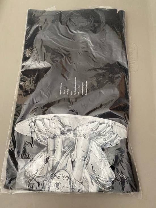 Uniqlo Uniqlo x Hajime Sorayama Neo-Miyage Tee Size XL Size US XL / EU 56 / 4 - 2 Thumbnail