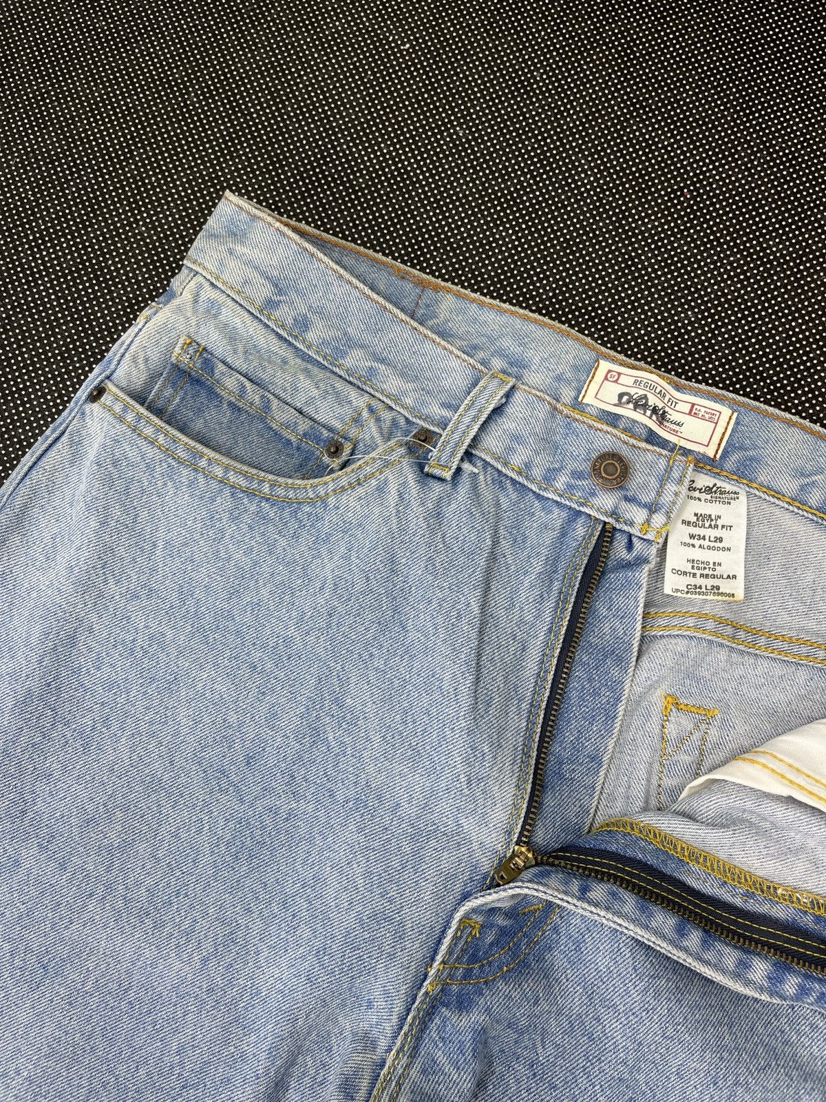 Levi's Vintage Levis Signature Light Wash Jeans - J061 Size US 34 / EU 50 - 5 Thumbnail