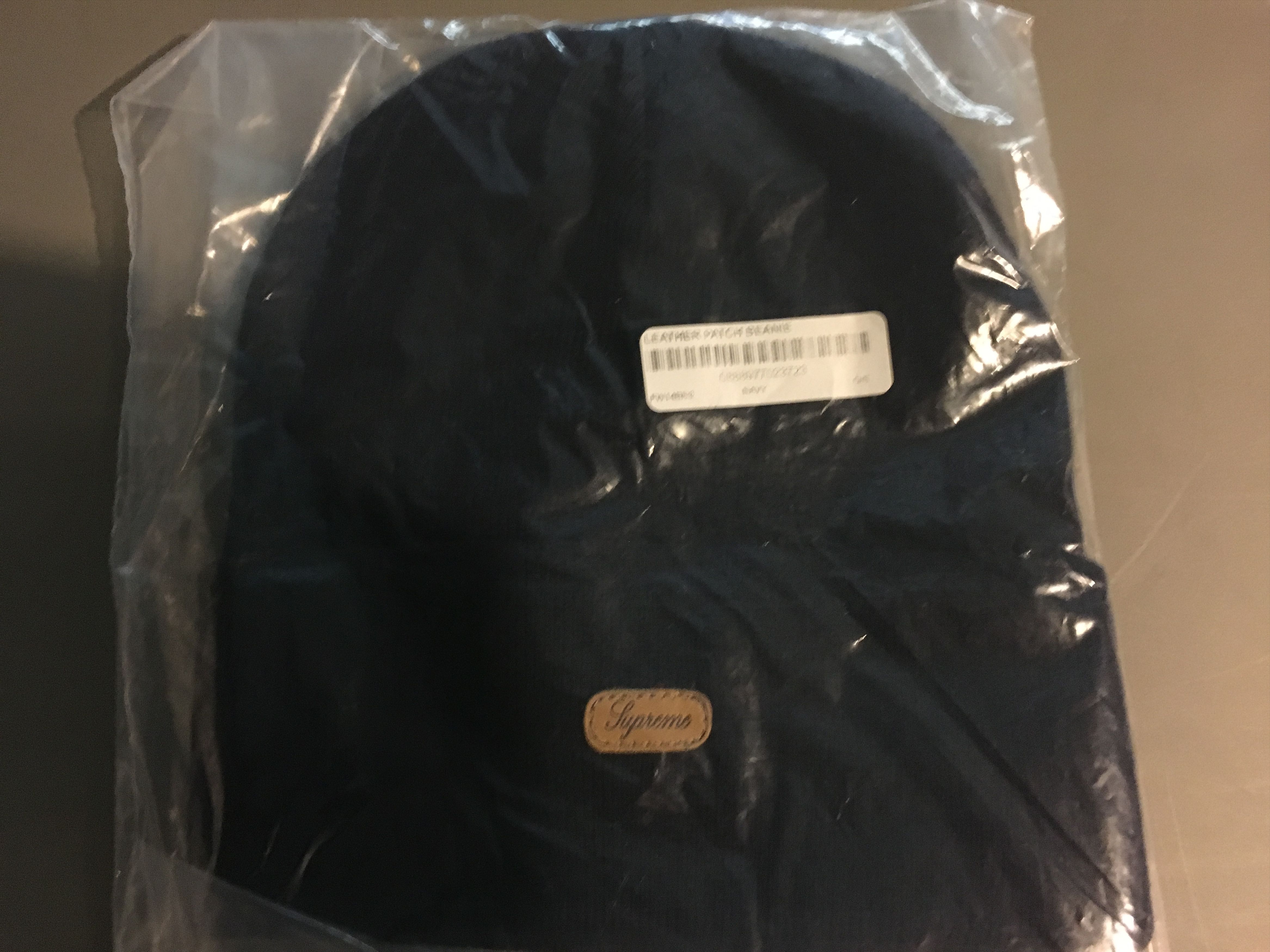 Supreme Supreme Leather Patch Beanie Size ONE SIZE - 1 Thumbnail