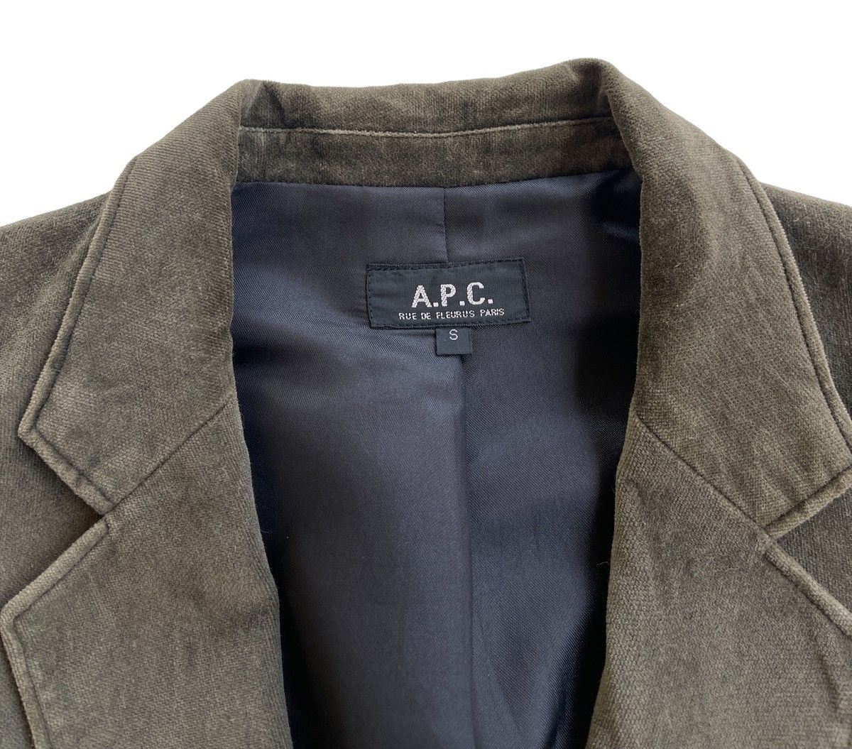A.P.C. A.P.C Corduroy Olive Coat Size US S / EU 44-46 / 1 - 4 Thumbnail