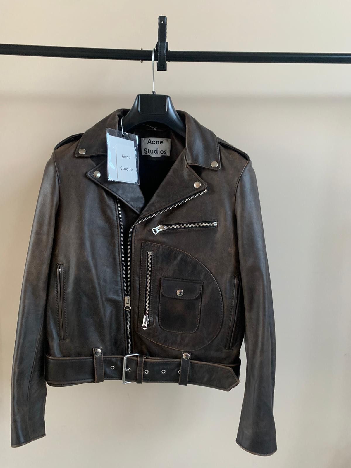 Acne Studios FN-MN-LEAT000025 in Coffee Brown Size US S / EU 44-46 / 1 - 3 Thumbnail