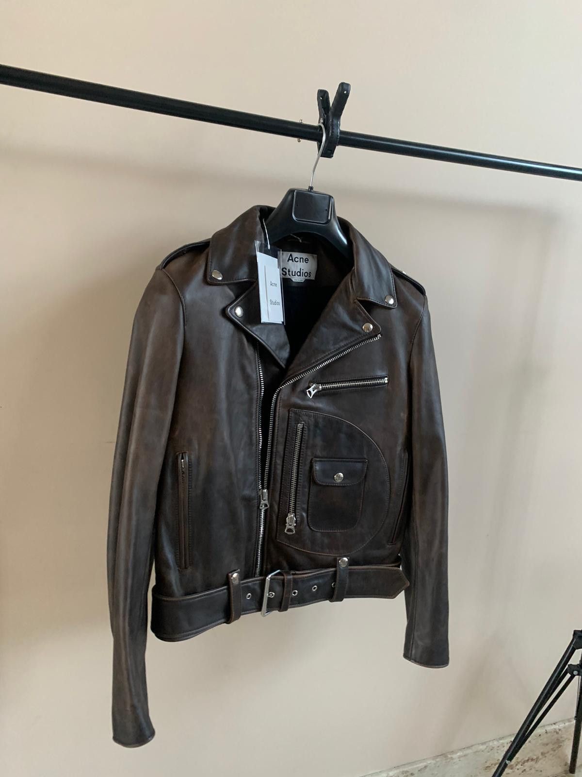 Acne Studios FN-MN-LEAT000025 in Coffee Brown Size US S / EU 44-46 / 1 - 2 Thumbnail