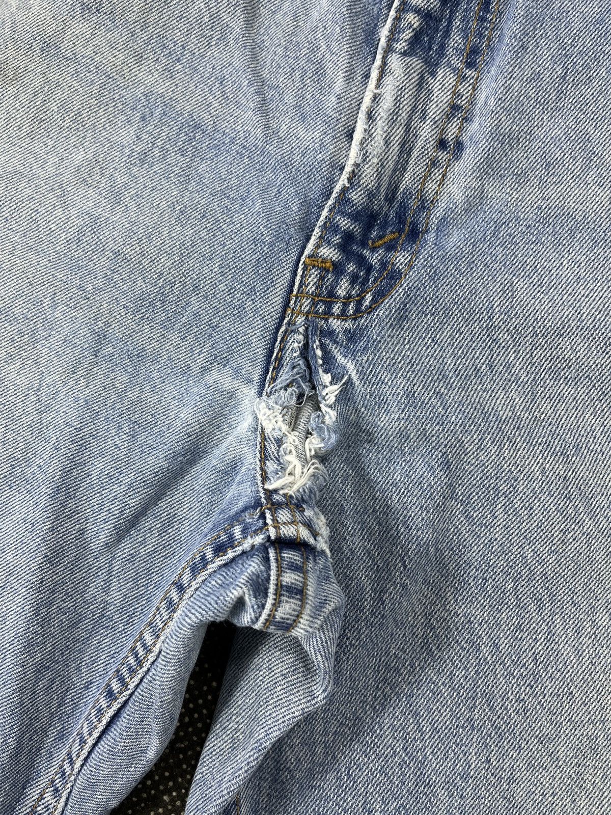 Levi's Vintage Levis 550 Light Wash Jeans - J727 Size US 38 / EU 54 - 6 Thumbnail