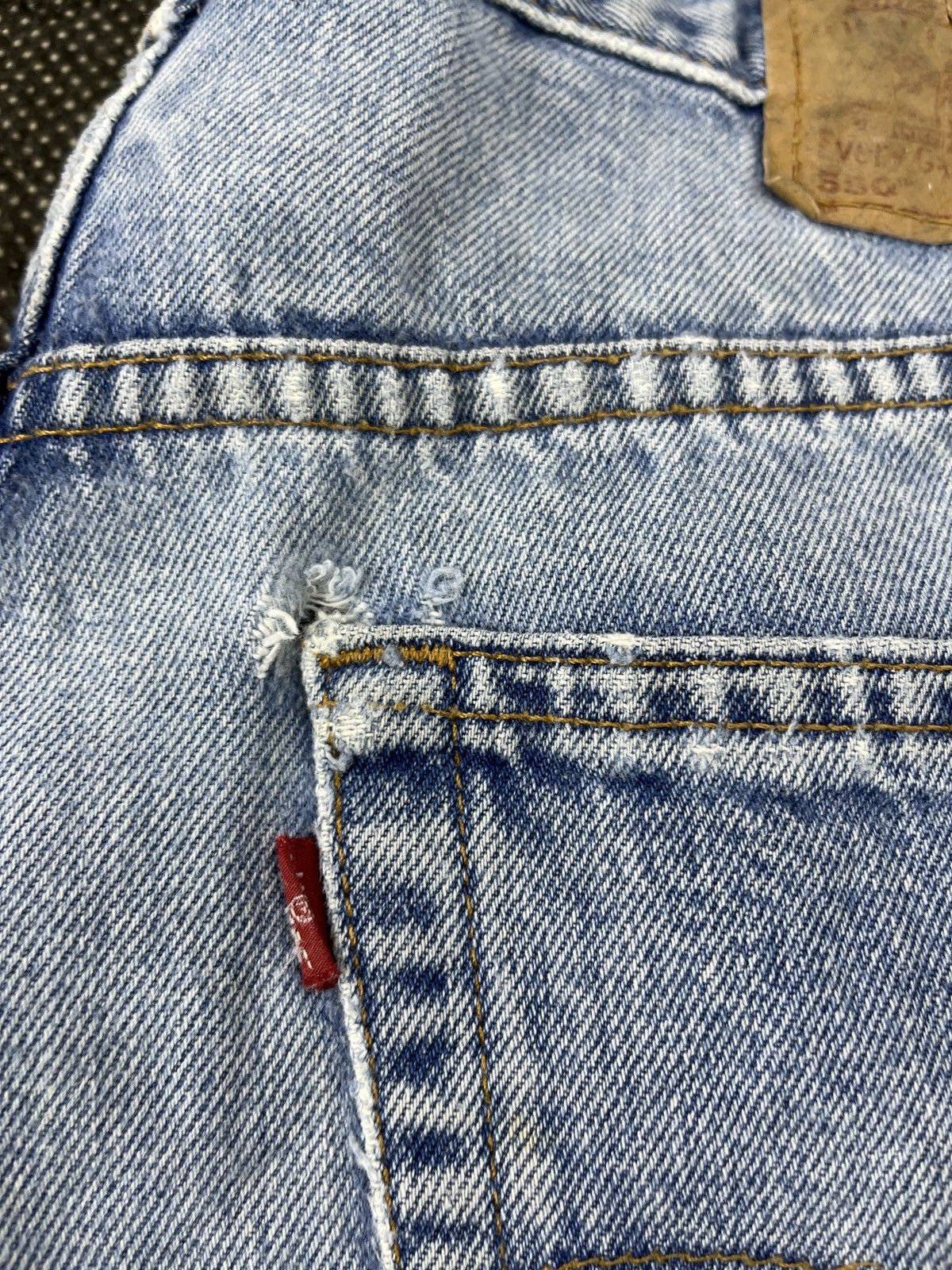 Levi's Vintage Levis 550 Light Wash Jeans - J727 Size US 38 / EU 54 - 10 Thumbnail