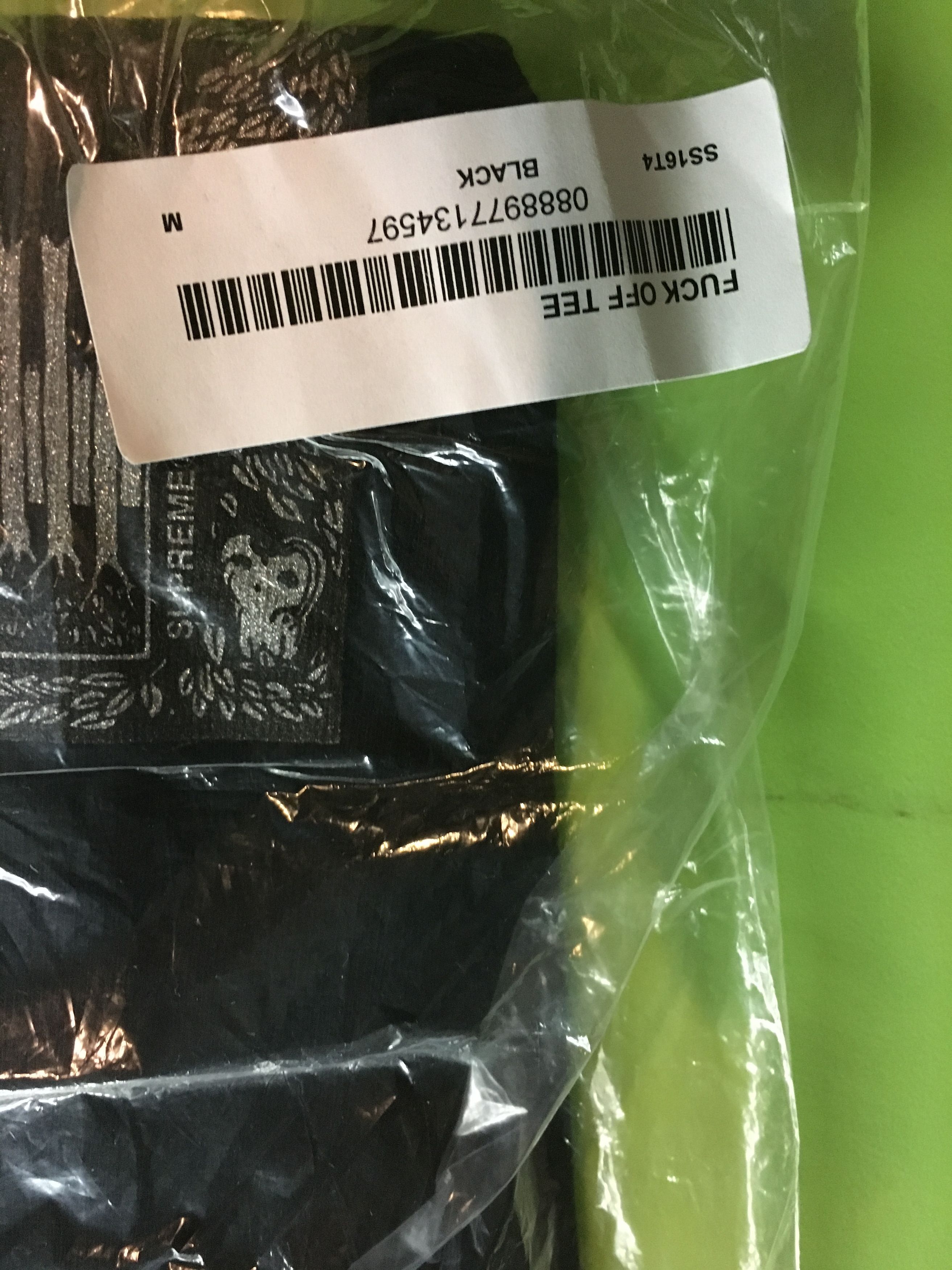 Supreme Supreme Fuck Off Tee Black Medium SS16 Size US M / EU 48-50 / 2 - 2 Thumbnail