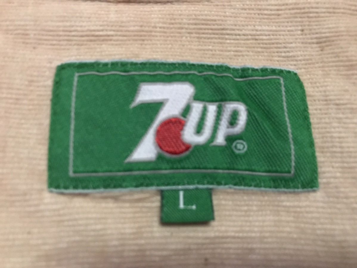 Vintage Vintage 7up Button Shirts Size L Size US L / EU 52-54 / 3 - 4 Thumbnail