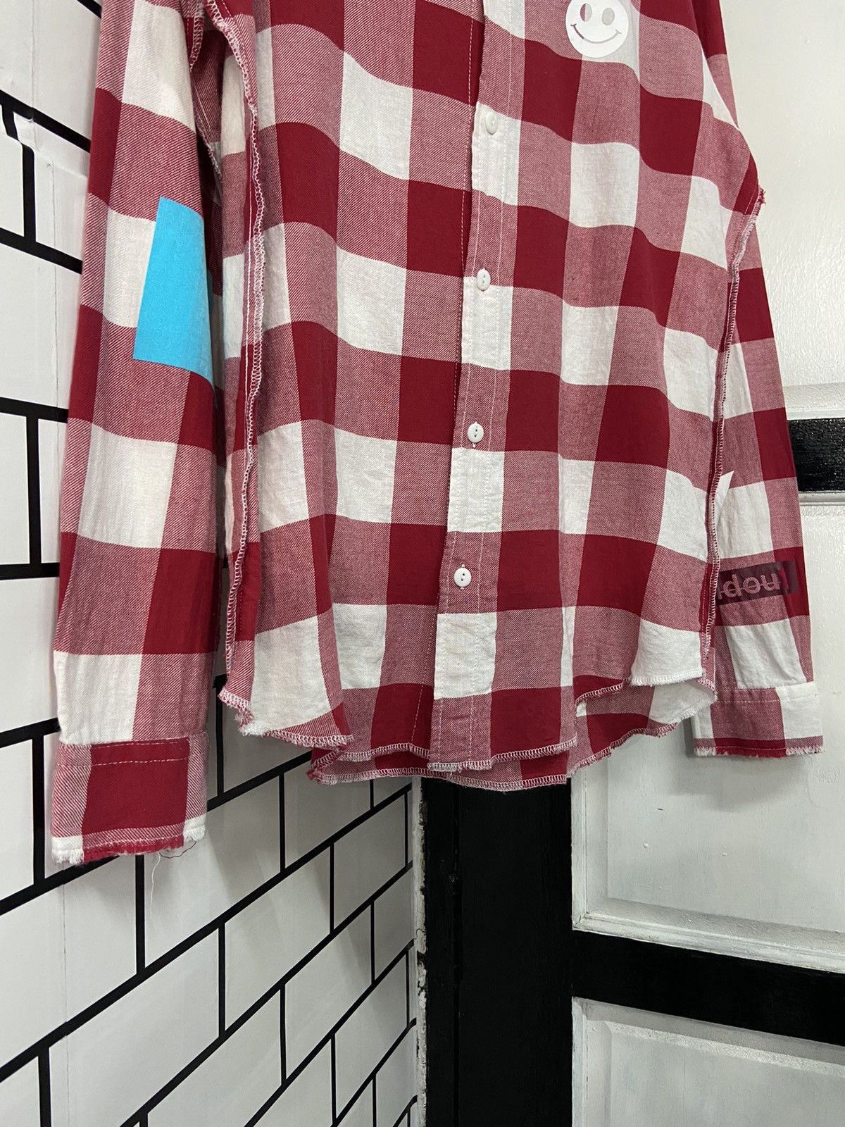 Japanese Brand Sold Out FRVR Smiley Face CPFM Reverse Stitch Flannel Shirt Size US M / EU 48-50 / 2 - 6 Thumbnail