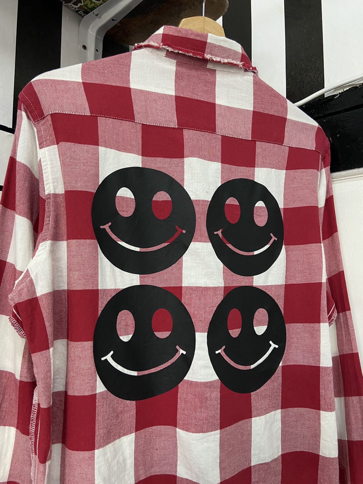 Japanese Brand Sold Out FRVR Smiley Face CPFM Reverse Stitch Flannel Shirt Size US M / EU 48-50 / 2 - 9 Thumbnail