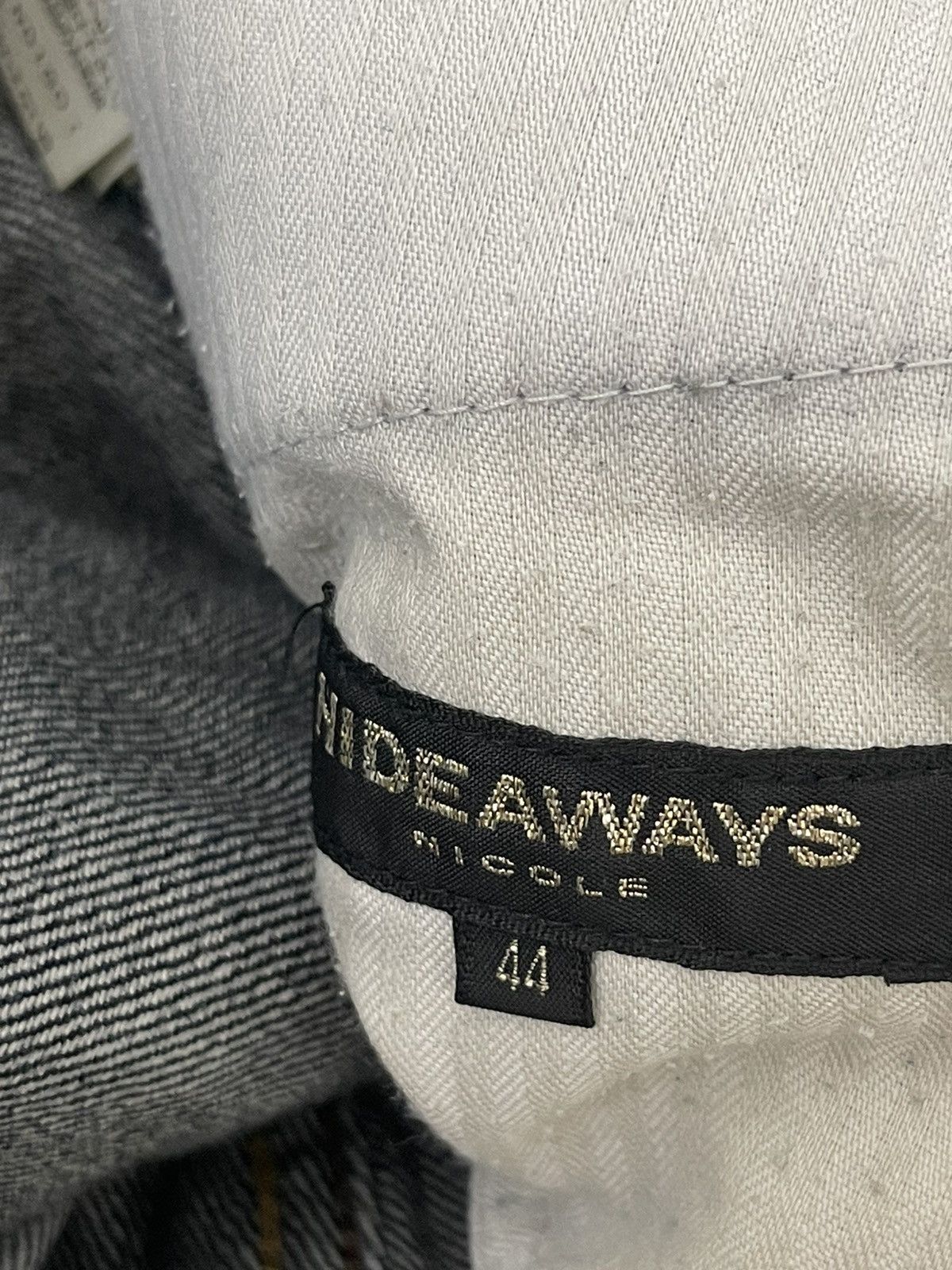 HIDEAWAYS Flare Jeans Hideaways Distress Slim Denim Low Rise 4🟦8 Size US 29 - 20 Thumbnail