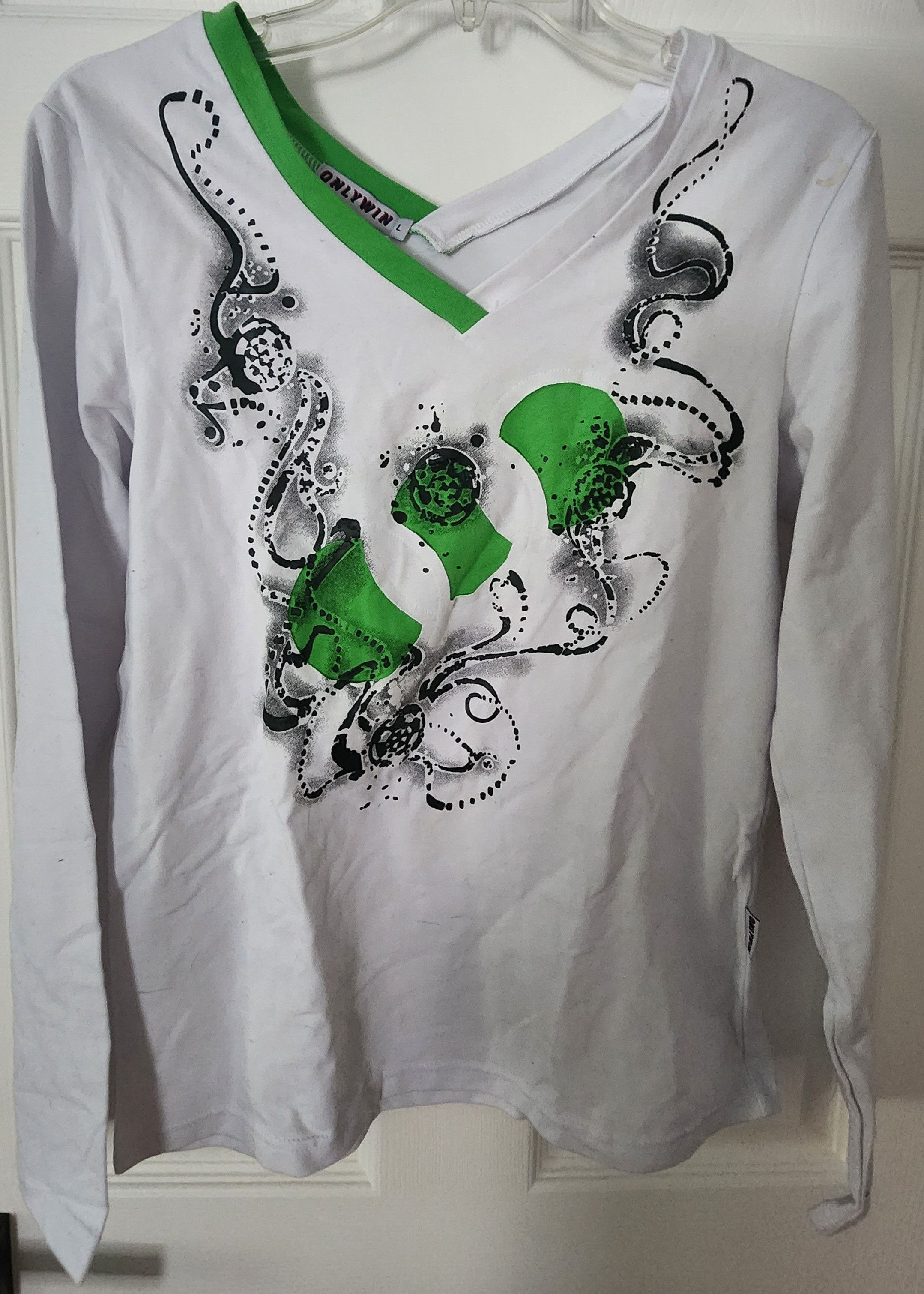 Other Only Win White Green Double VNeck Long Sleeve Shirt L Size L / US 10 / IT 46 - 1 Thumbnail
