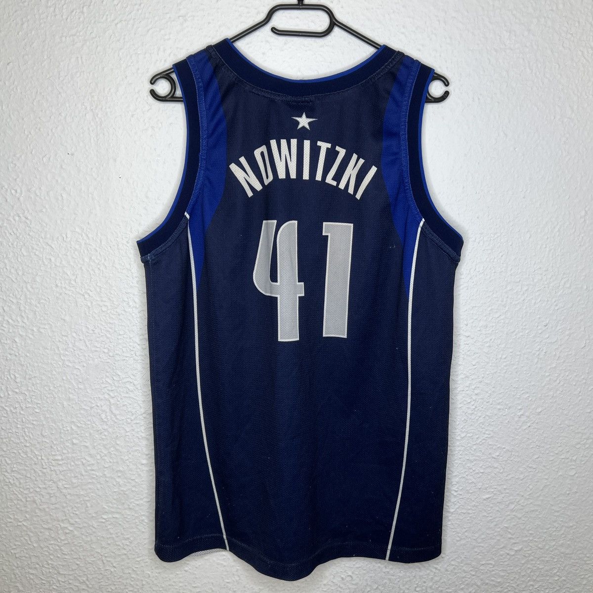 Champion Vintage Champion Authentic Jersey NBA Dallas Nowitzki 41 Size US M / EU 48-50 / 2 - 2 Thumbnail