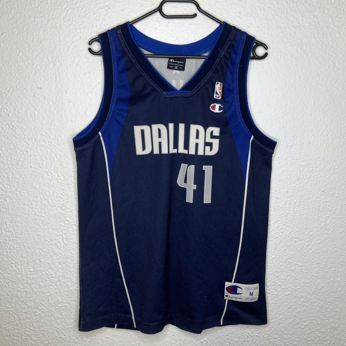 Champion Vintage Champion Authentic Jersey NBA Dallas Nowitzki 41 Size US M / EU 48-50 / 2 - 1 Thumbnail