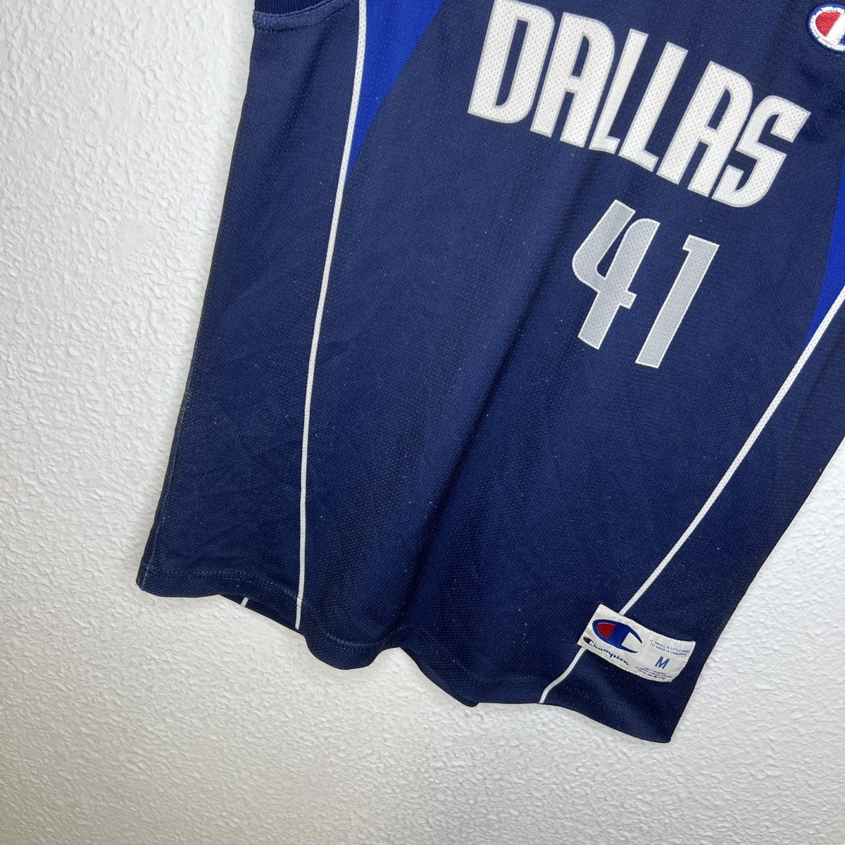 Champion Vintage Champion Authentic Jersey NBA Dallas Nowitzki 41 Size US M / EU 48-50 / 2 - 3 Thumbnail