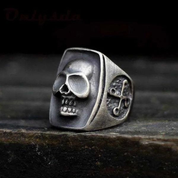 Jewelry Gothic Punk Skull Mask Ring Size ONE SIZE - 1 Thumbnail