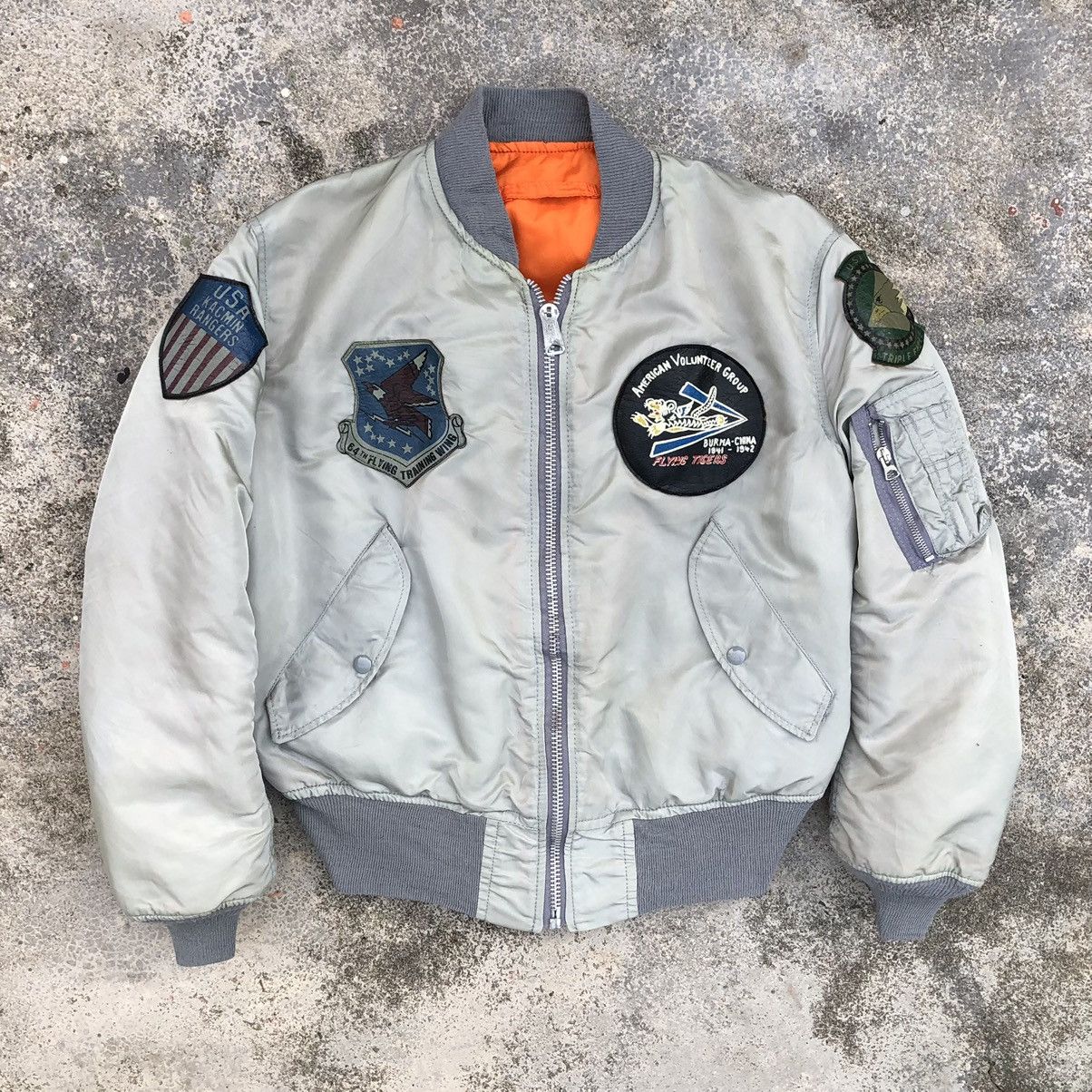 Alpha Industries Vintage Flyer's Man Intermediate MA-1 Bomber Flight Jacket Size US M / EU 48-50 / 2 - 1 Thumbnail