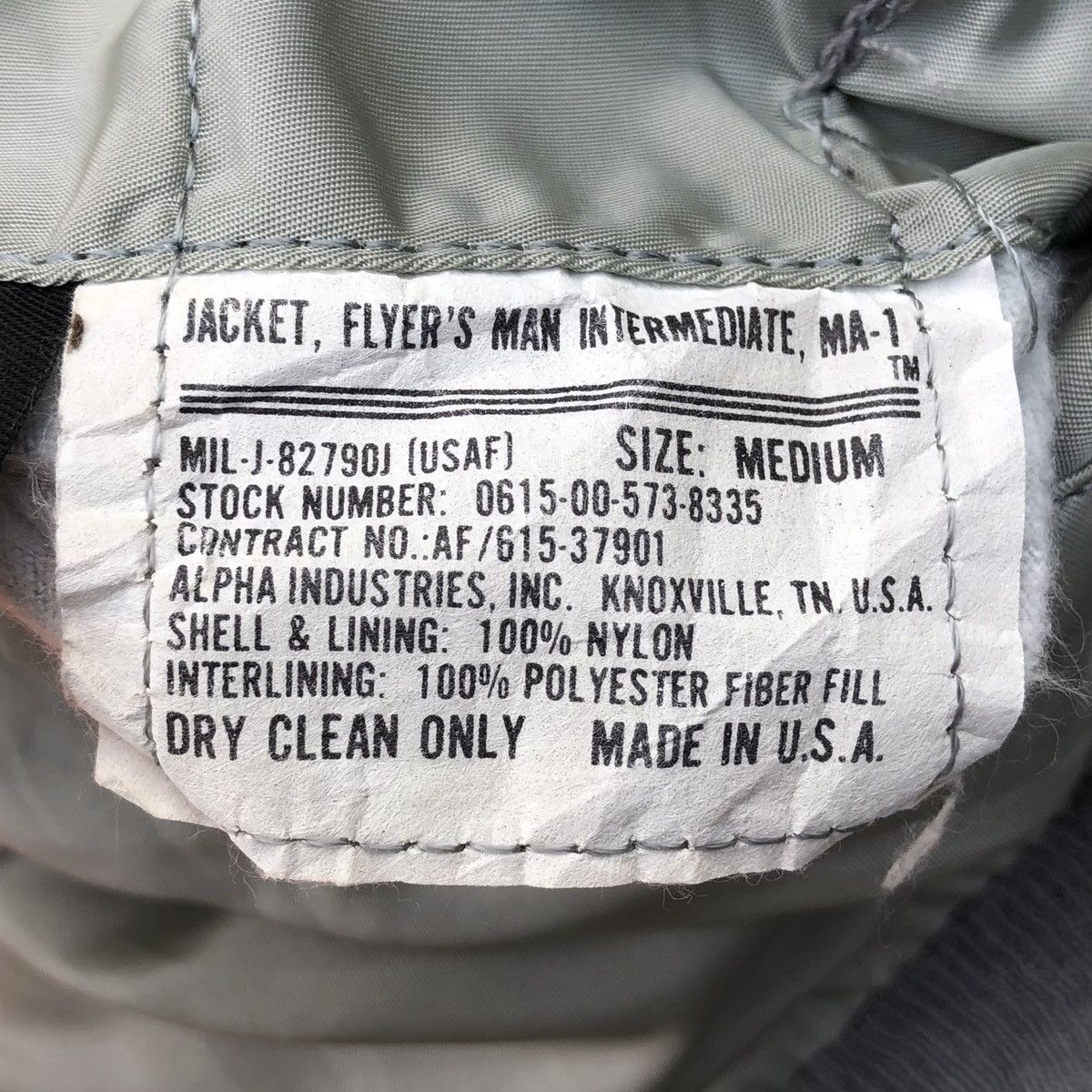 Alpha Industries Vintage Flyer's Man Intermediate MA-1 Bomber Flight Jacket Size US M / EU 48-50 / 2 - 13 Thumbnail