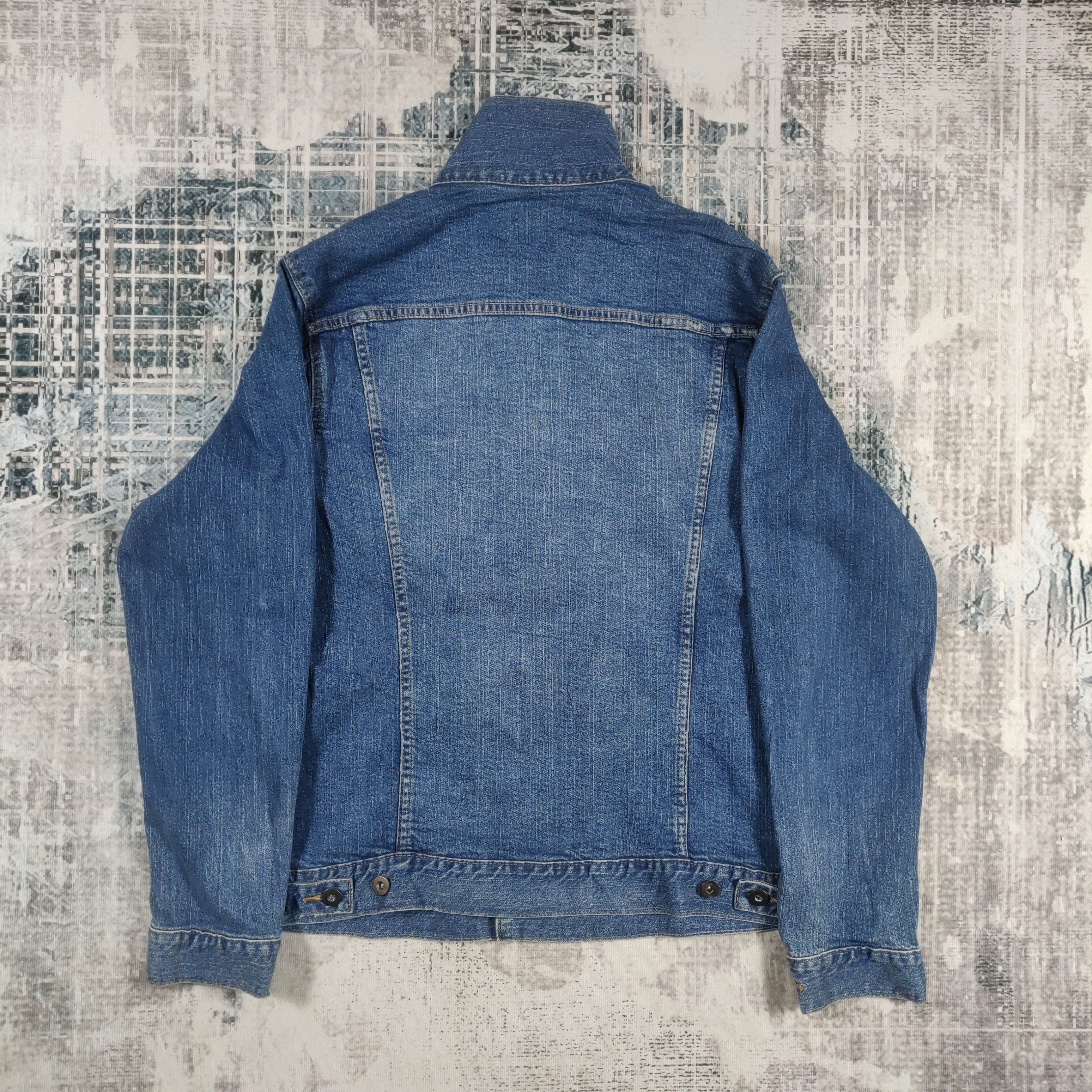 Uniqlo Uniqlo Denim Trucker Jacket Blue Wash Size US L / EU 52-54 / 3 - 2 Thumbnail