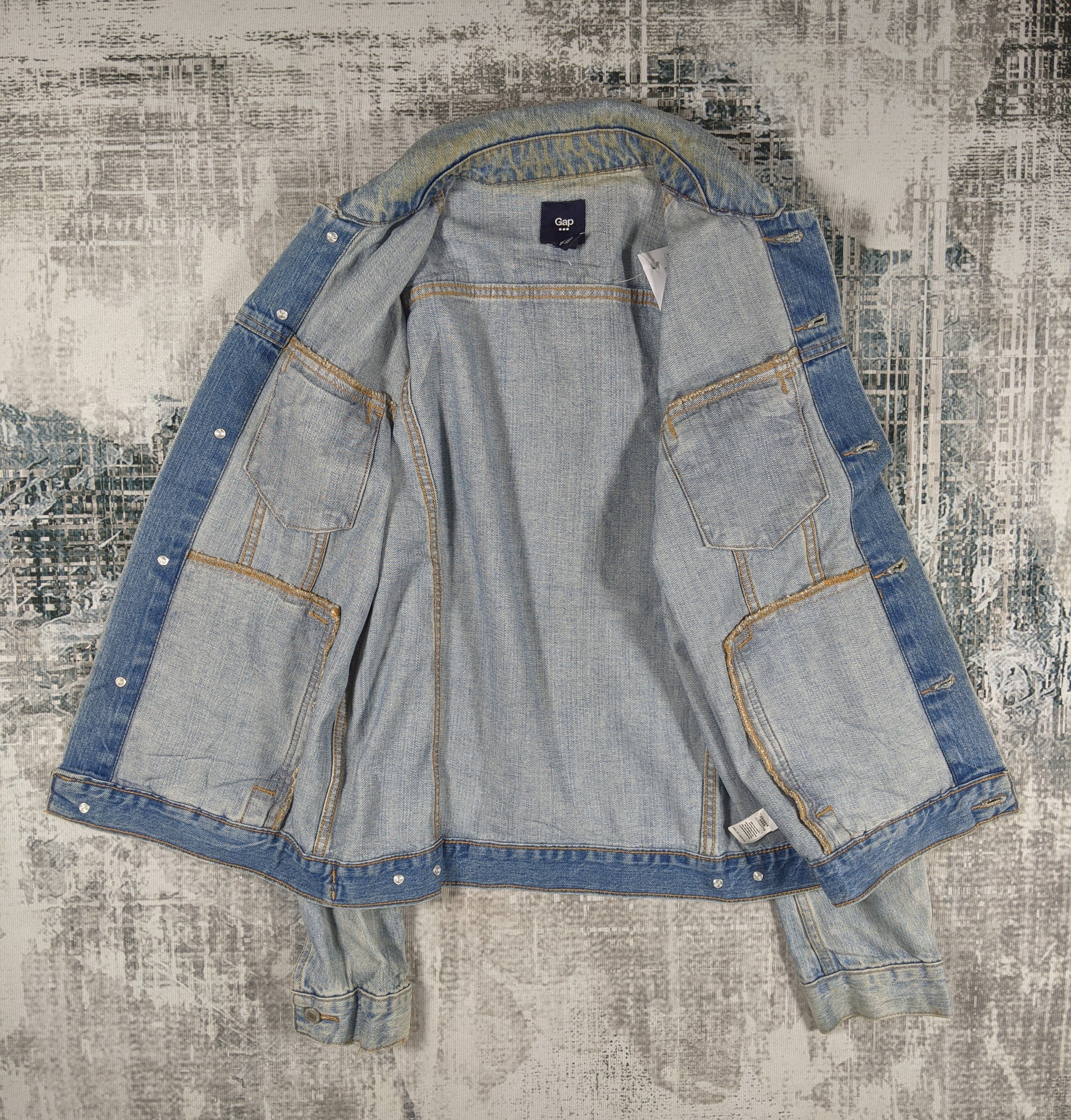 Gap Denim Trucker Jacket Medium Wash