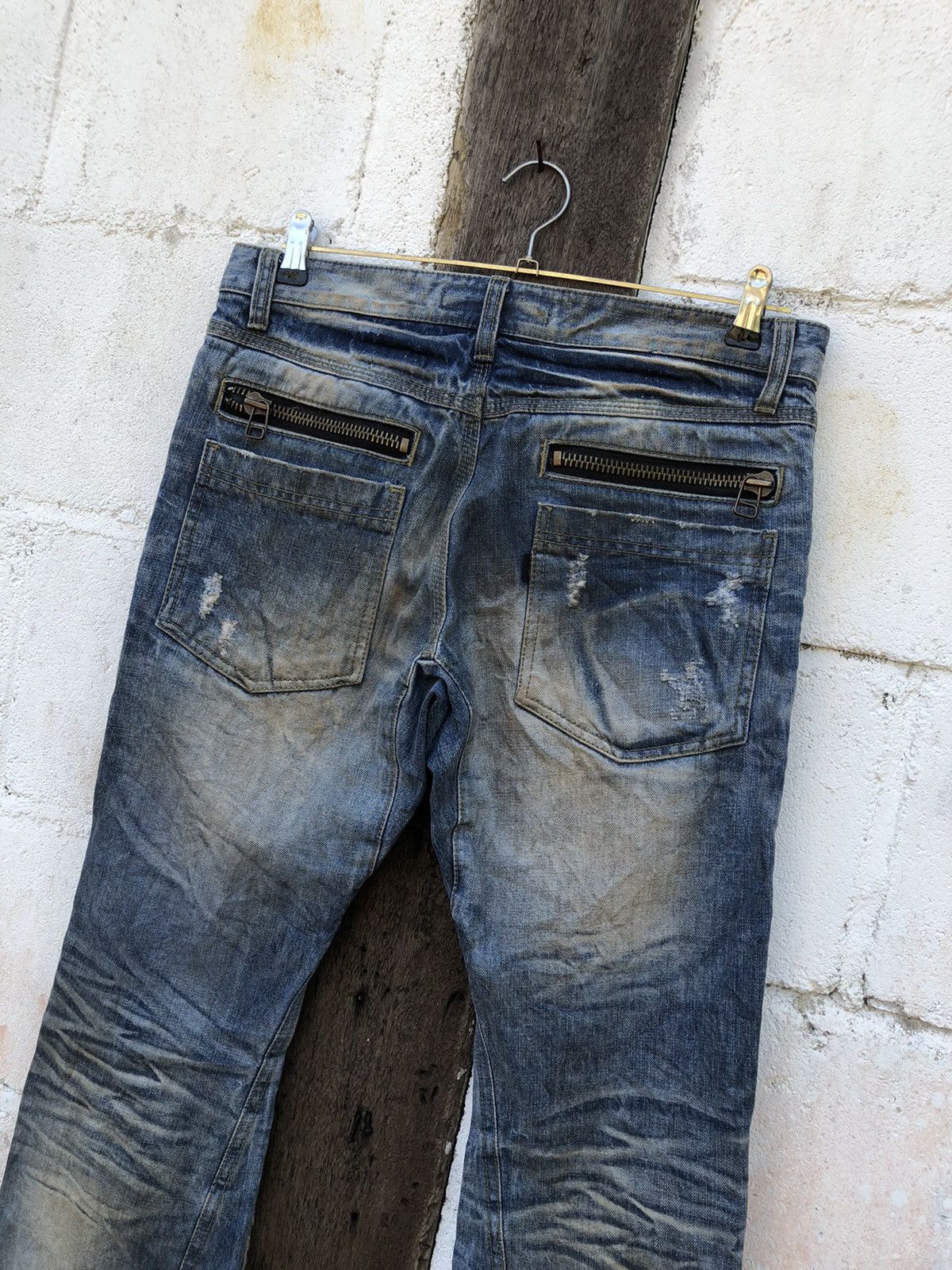 Japanese Brand 🔥Flared🔥Jeans Distress Daisy Bootcut Size US 32 / EU 48 - 5 Thumbnail