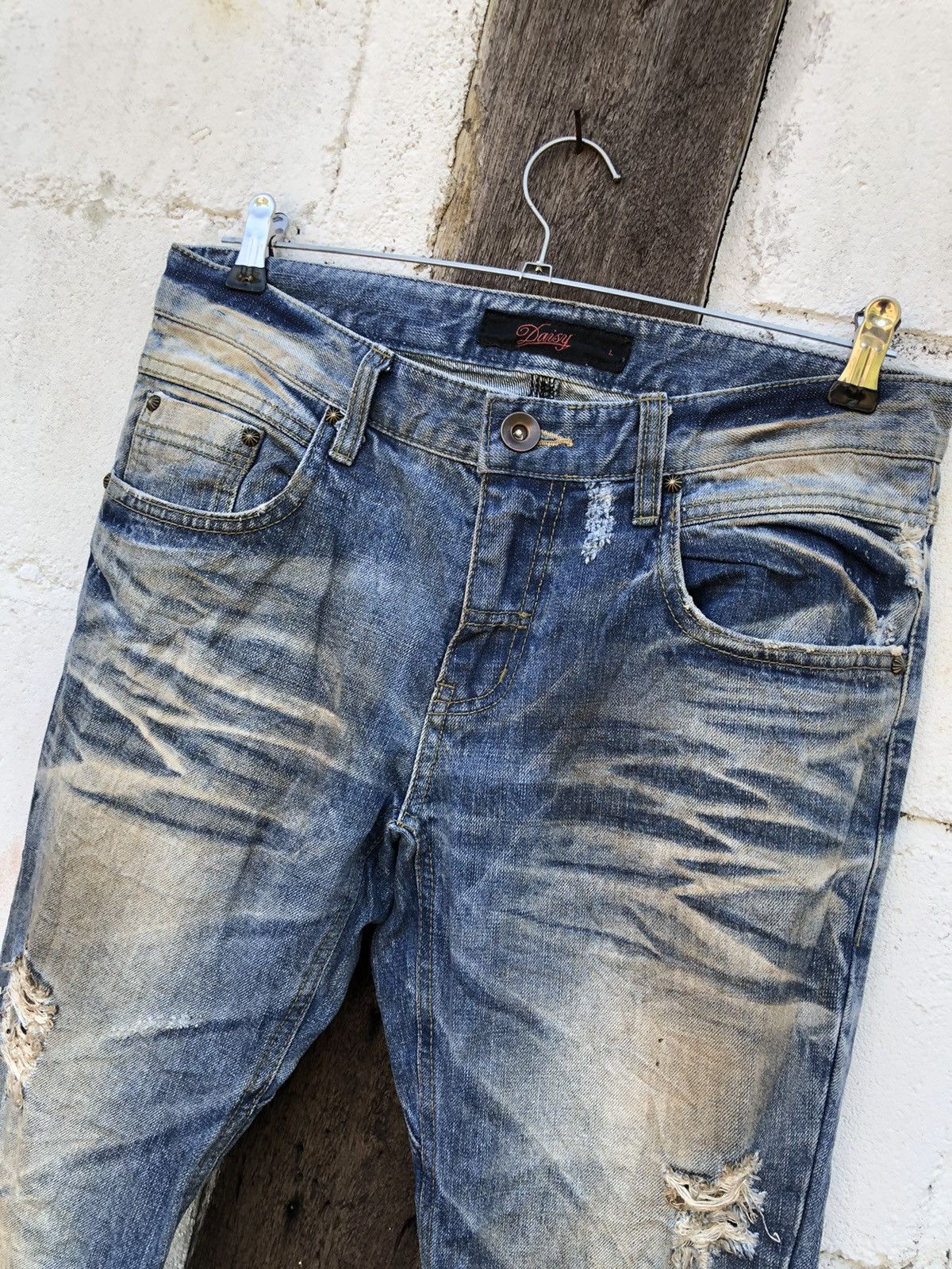 Japanese Brand 🔥Flared🔥Jeans Distress Daisy Bootcut Size US 32 / EU 48 - 3 Thumbnail