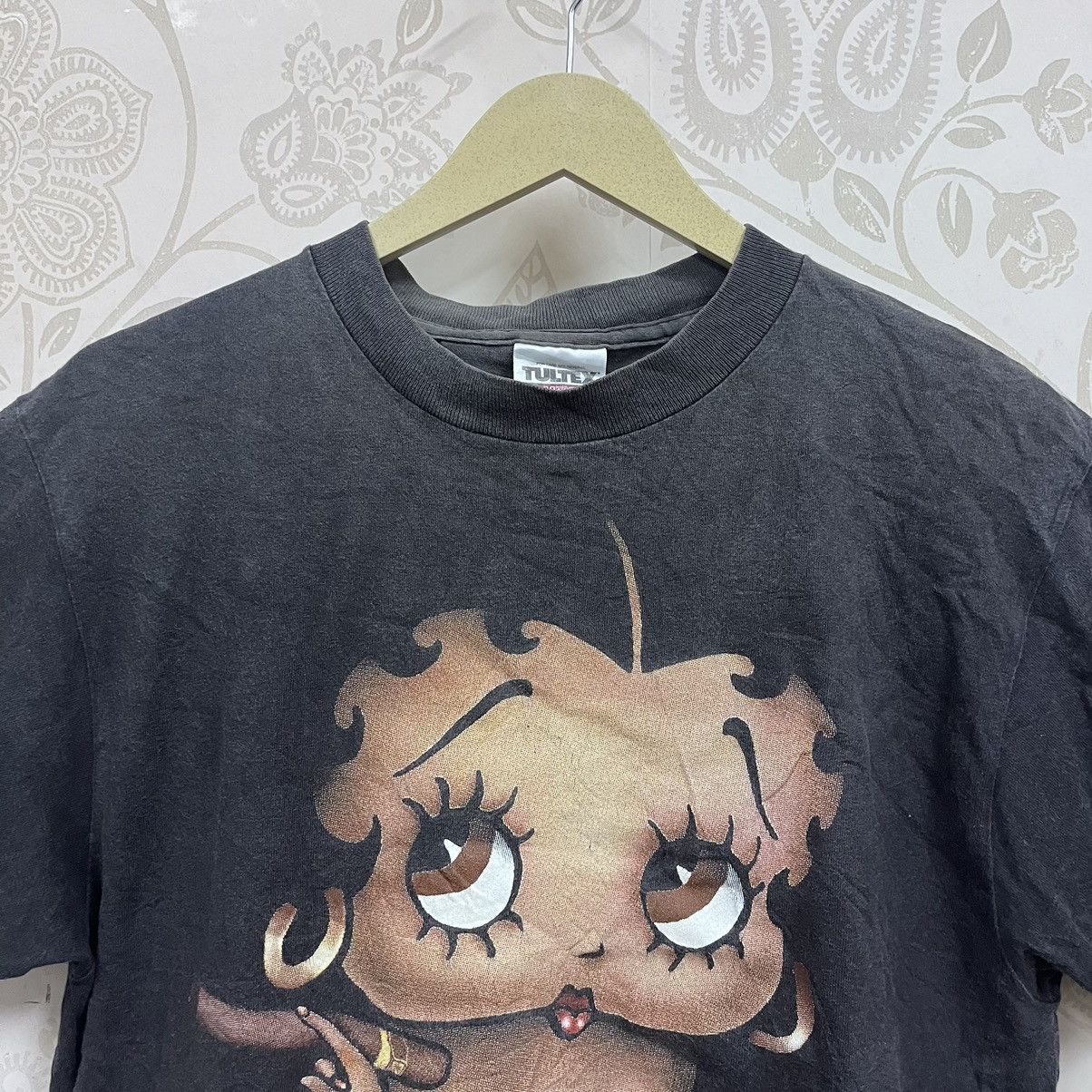 Tultex Vintage 1997 Betty Boop King Features TShirt USA Size US M / EU 48-50 / 2 - 16 Thumbnail