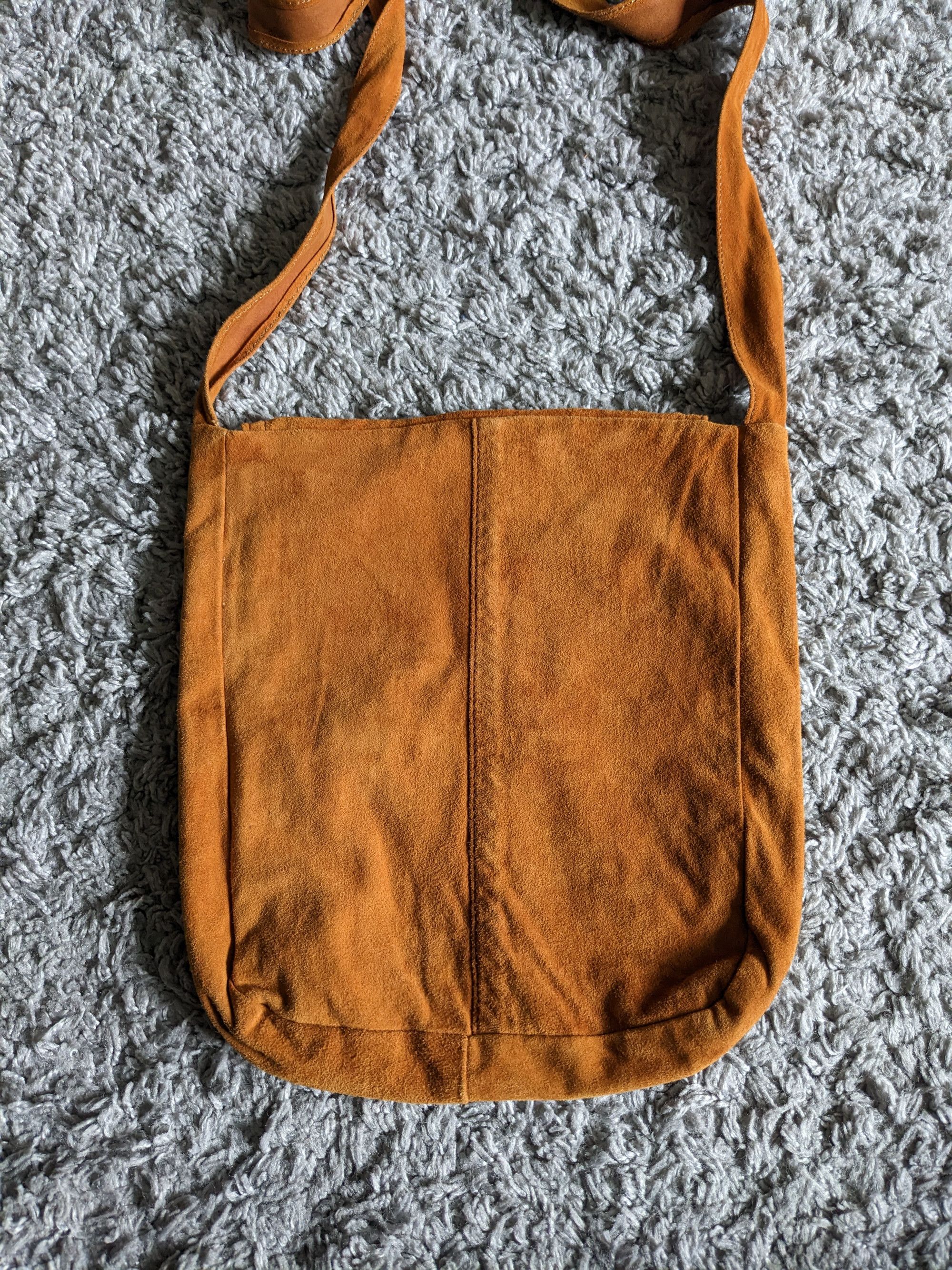Designer Suede Leather Shoulder Pouch Bag from Hugo Boss Suede Size ONE SIZE - 5 Thumbnail