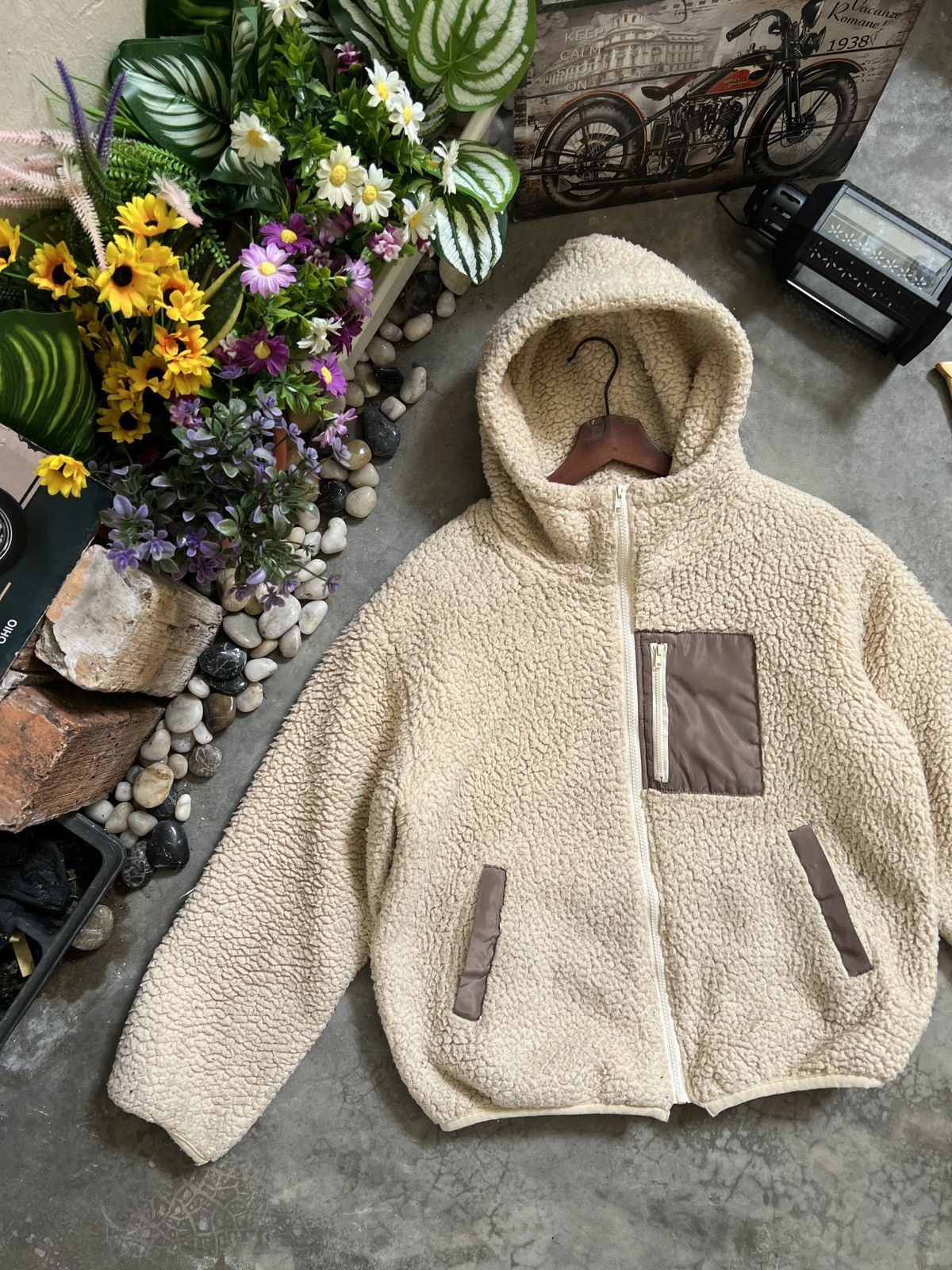 Japanese Brand × Vintage VTG 🖤 Japanese Deep Pile Sherpa Quilted Jacket With Hoodie Size US M / EU 48-50 / 2 - 3 Thumbnail