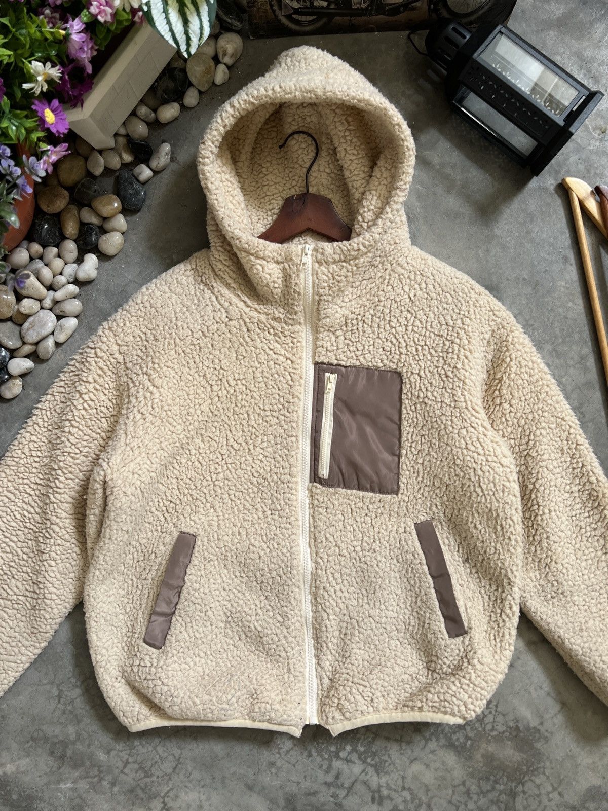 Japanese Brand × Vintage VTG 🖤 Japanese Deep Pile Sherpa Quilted Jacket With Hoodie Size US M / EU 48-50 / 2 - 2 Thumbnail