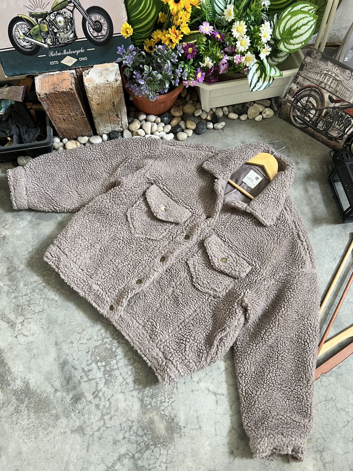 Japanese Brand × Vintage VTG 🏴‍☠️ HK Works London Deep Pile Sherpa Quilted Bomber Jacket Size US M / EU 48-50 / 2 - 2 Thumbnail