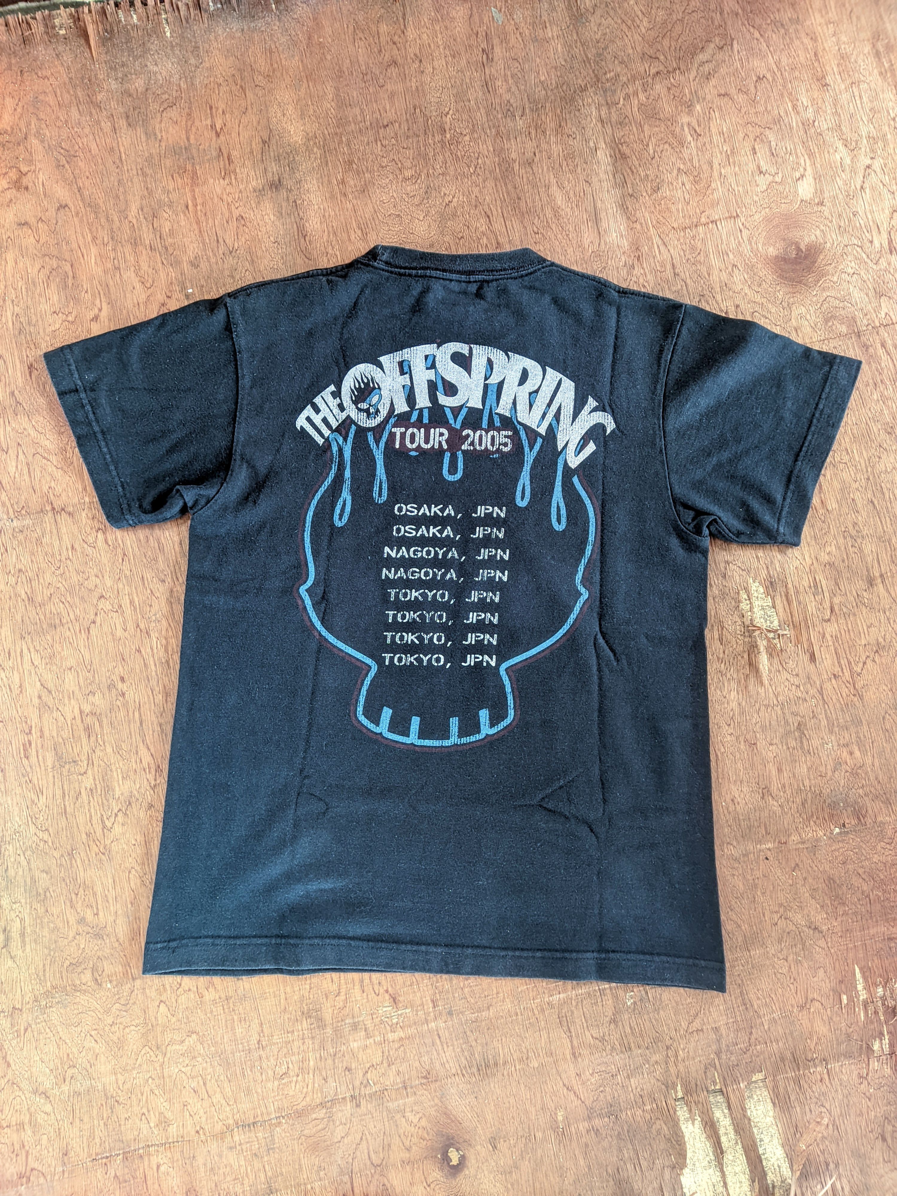 Band Tees Vintage Y2k Band THE OFFSRING TOUR 2005 Size US S / EU 44-46 / 1 - 2 Thumbnail