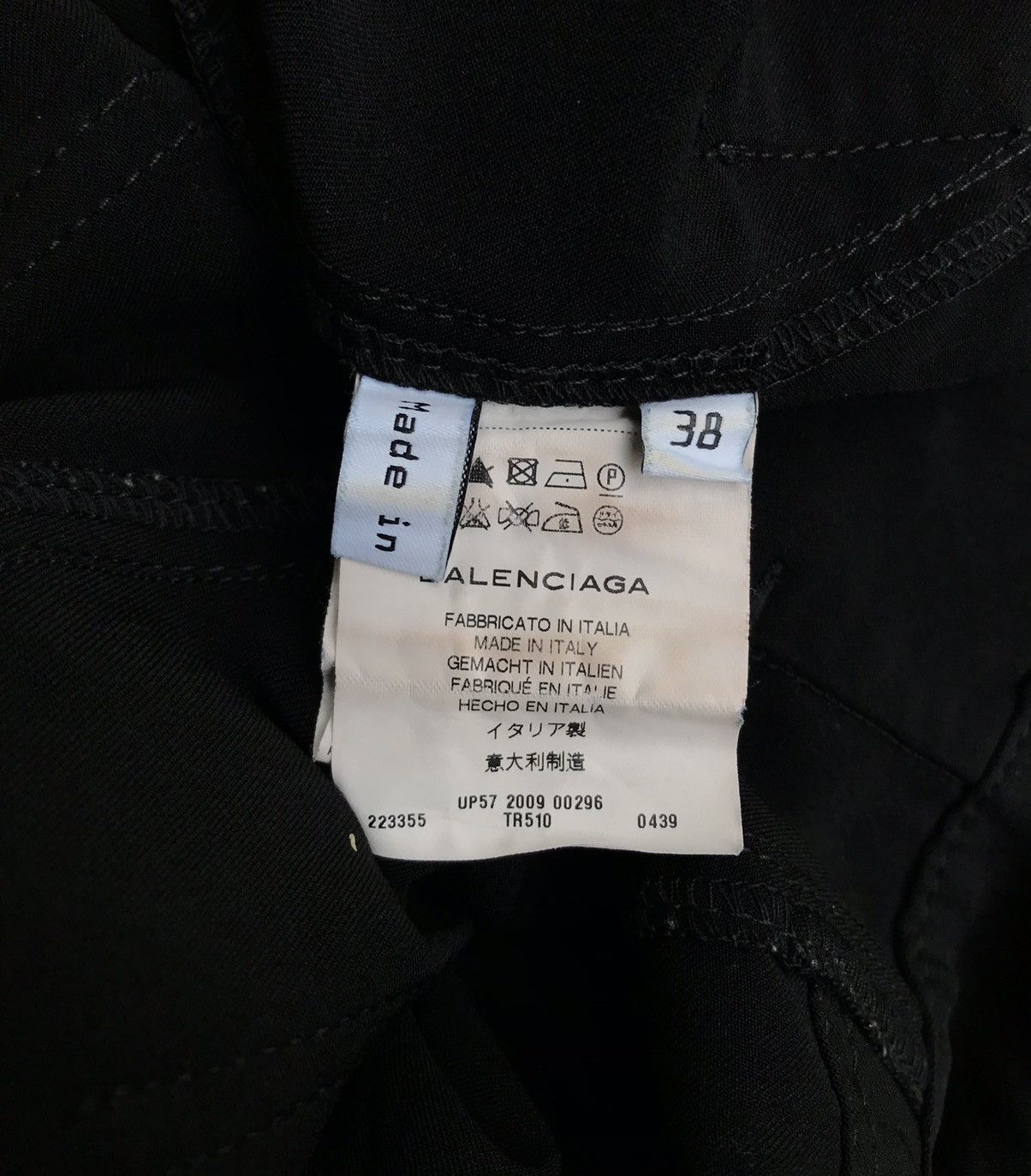 Balenciaga Vintage Balenciaga Paris Black Classic Unisex Pants AW 2009 Size 26" / US 2 / IT 38 - 11 Thumbnail
