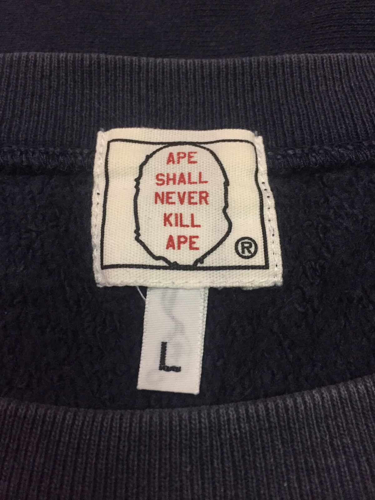 Bape Bathing Ape Sweatshirts Size L Size US L / EU 52-54 / 3 - 3 Thumbnail