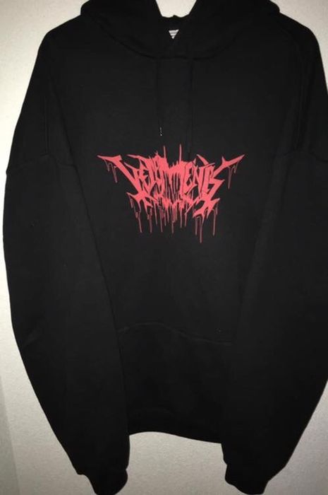 Vetements metal tour store hoodie