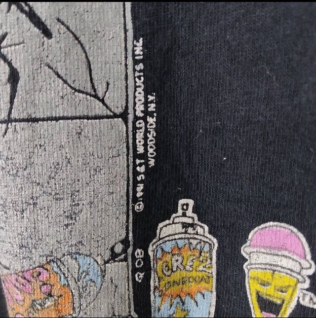 Vintage Vintage New York City Artwork Painting Design T-shirt Size US L / EU 52-54 / 3 - 4 Thumbnail