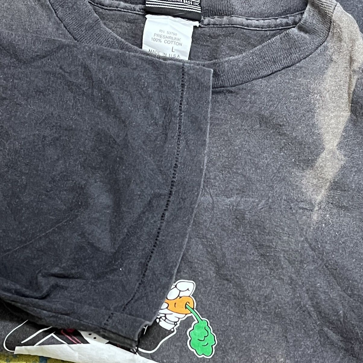 Cartoon Network × Vintage × Warner Bros Vintage 1991 Bugs Bunny Warner Bros Faded TShirt USA Size US L / EU 52-54 / 3 - 15 Thumbnail