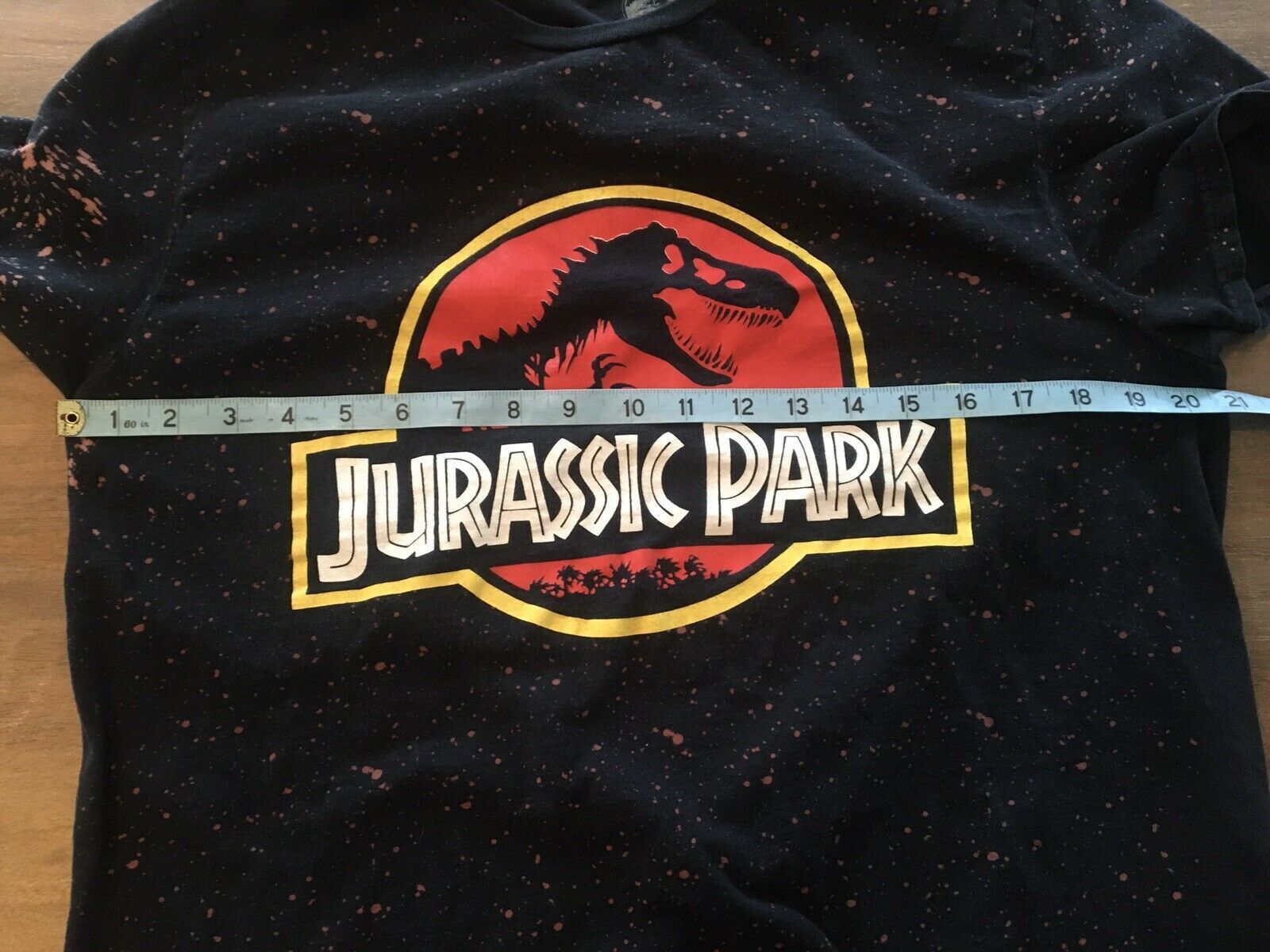 Universal Studios × Vintage Jurassic Park Logo Retro All Over Print Dinosaurs T-Shirt Size US M / EU 48-50 / 2 - 5 Thumbnail