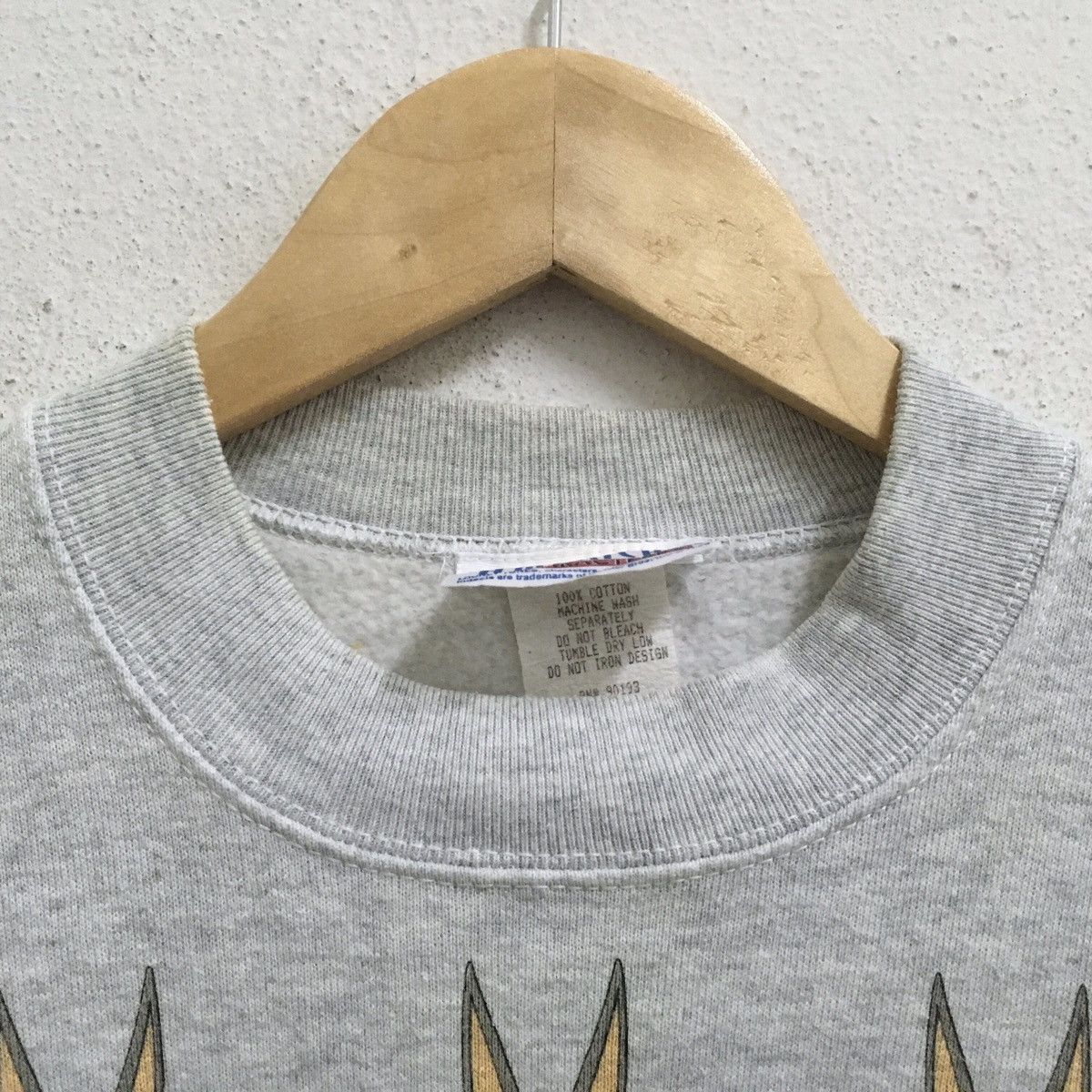 Cartoon Network × Vintage × Warner Bros Vintage BUGS BUNNY Warner Bros Cartoon Sweatshirt Size US S / EU 44-46 / 1 - 4 Thumbnail
