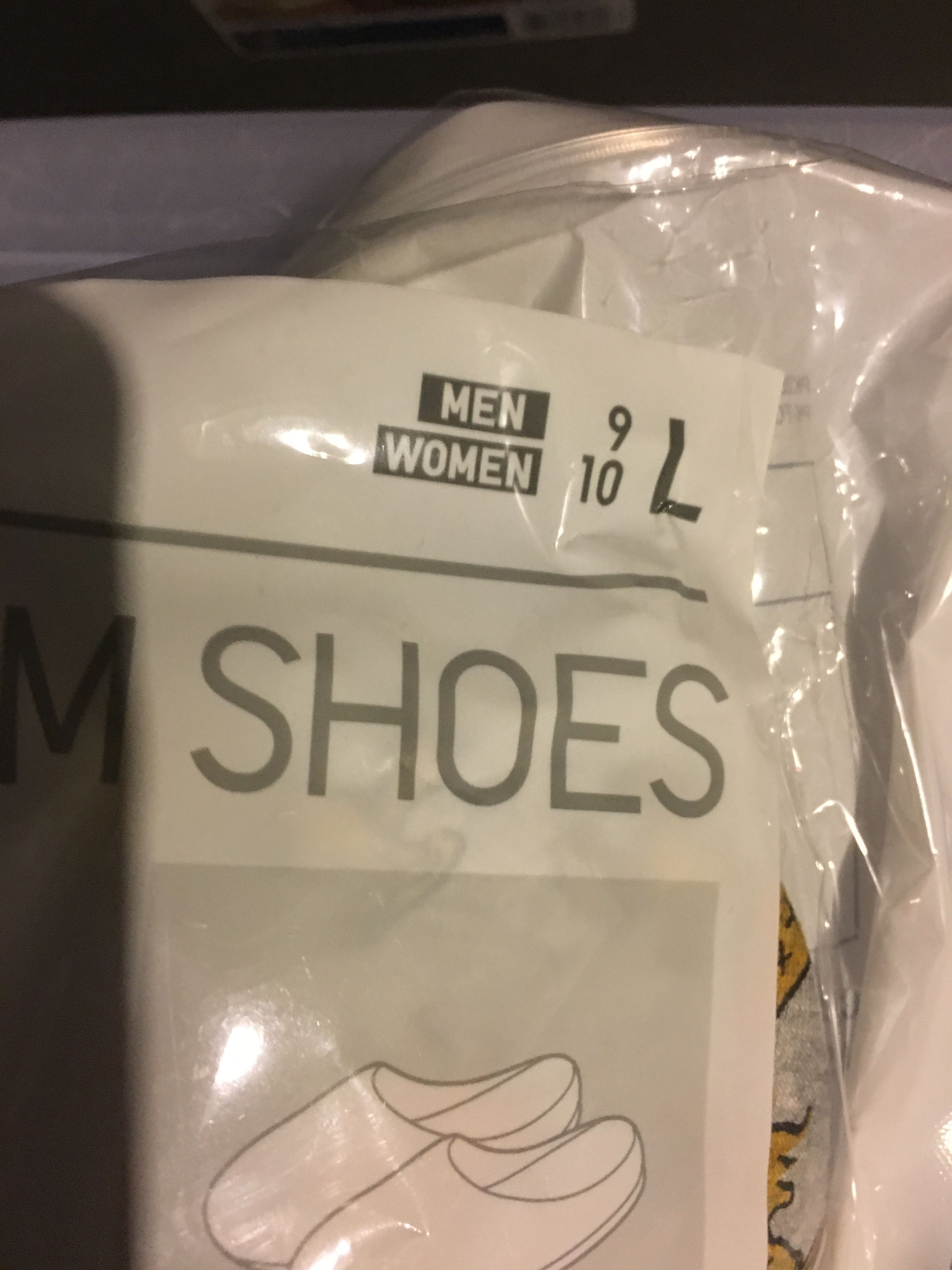Kaws × Peanuts × Uniqlo Uniqlo X Peanuts Woodstock Room Shoes Size L Size US 9 / EU 42 - 2 Thumbnail