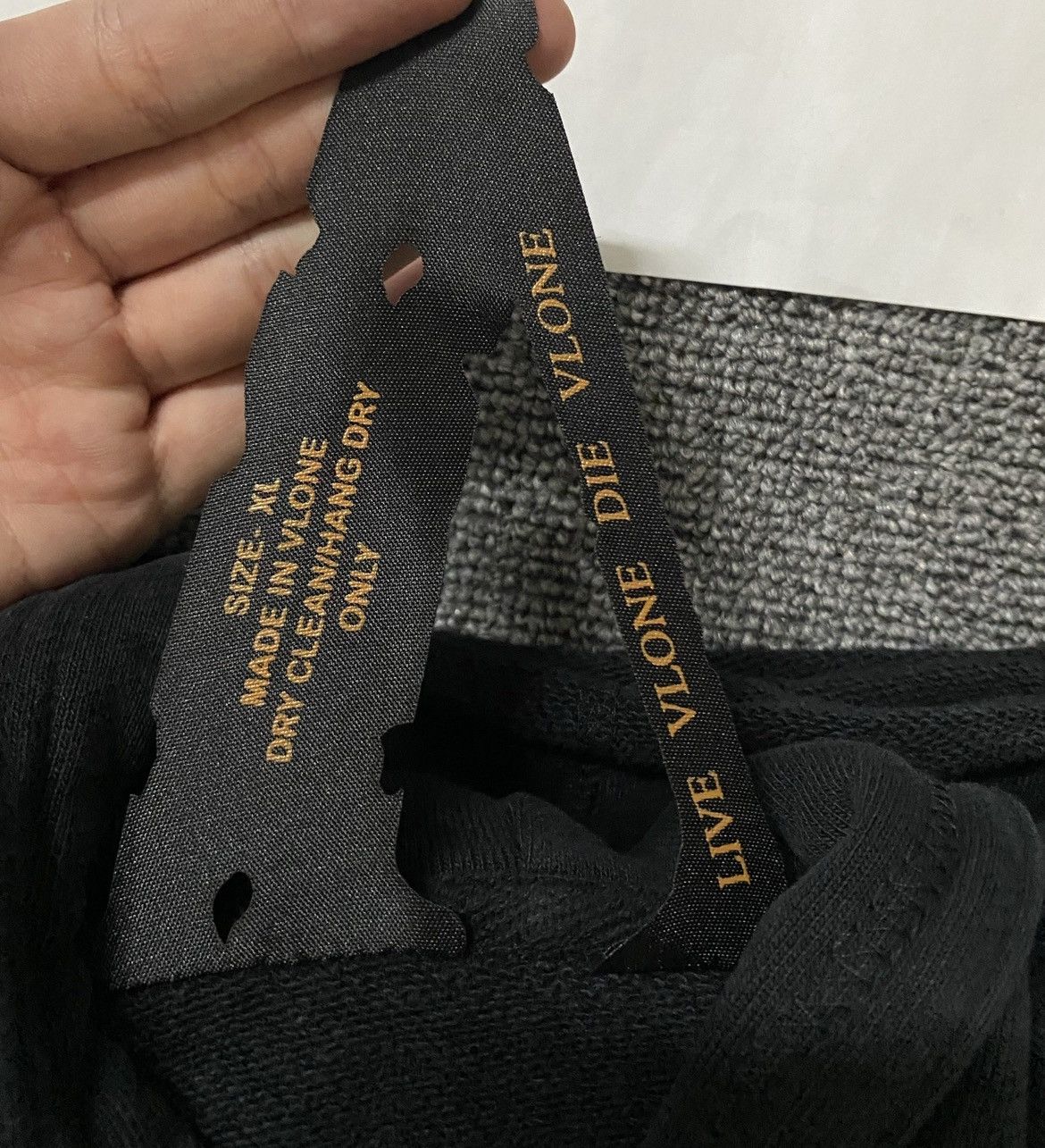 CLOT × Vlone DS vlone x clot dragon hoodie Size US XL / EU 56 / 4 - 6 Thumbnail