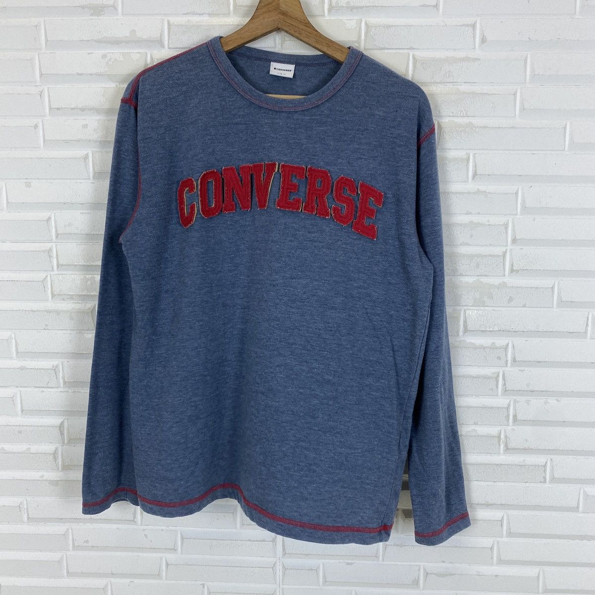 Converse 🔥LAST PRICE🔥 RARE ❗️Converse Embossed Logo Long Sleeve Tee Size US L / EU 52-54 / 3 - 2 Thumbnail