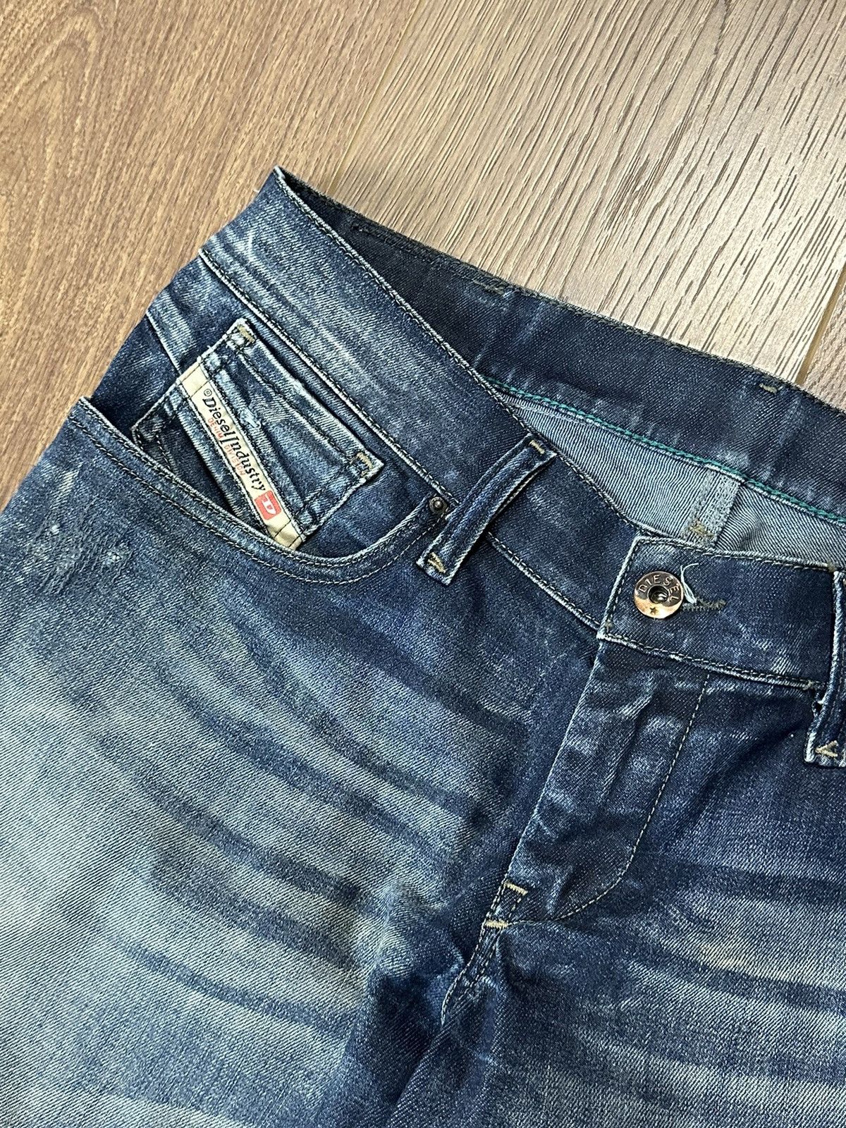 Designer × Vintage Diesel Vintage Washed Distressed Made in Italy Denim Pants Size 30" / US 8 / IT 44 - 6 Thumbnail